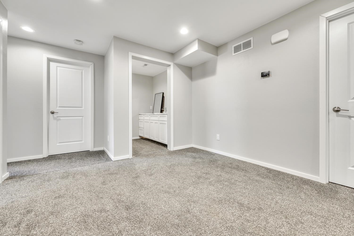 MLS #250260