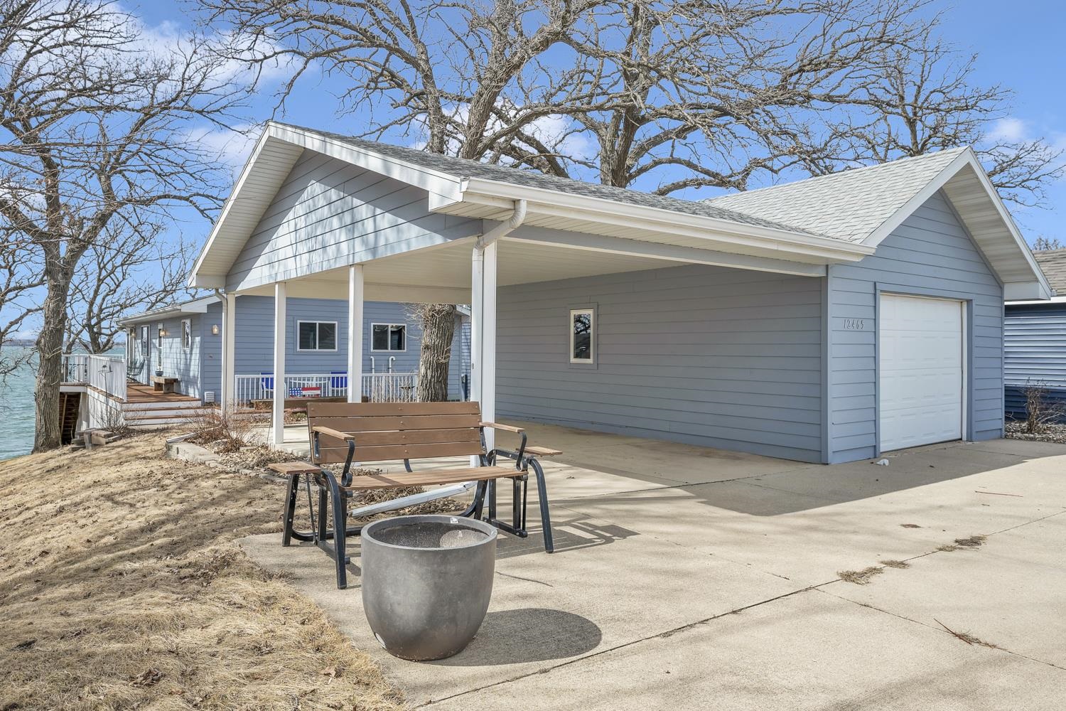 12465 253rd Avenue, Orleans, IA 51360 