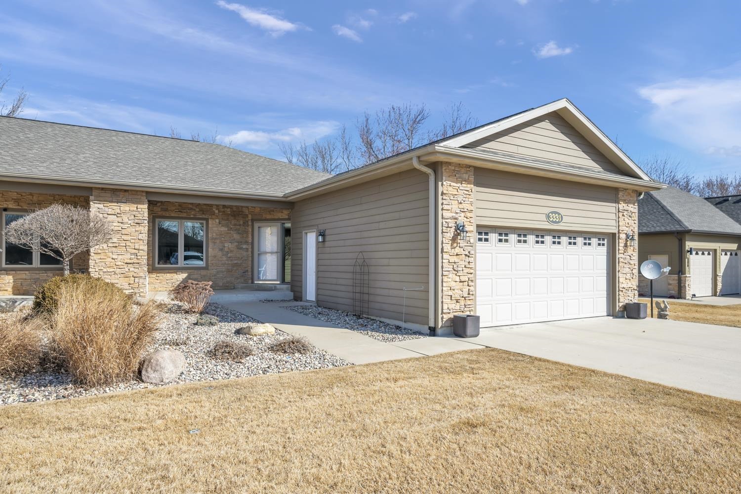 333 202nd ST, Arnolds Park, IA 51331 
