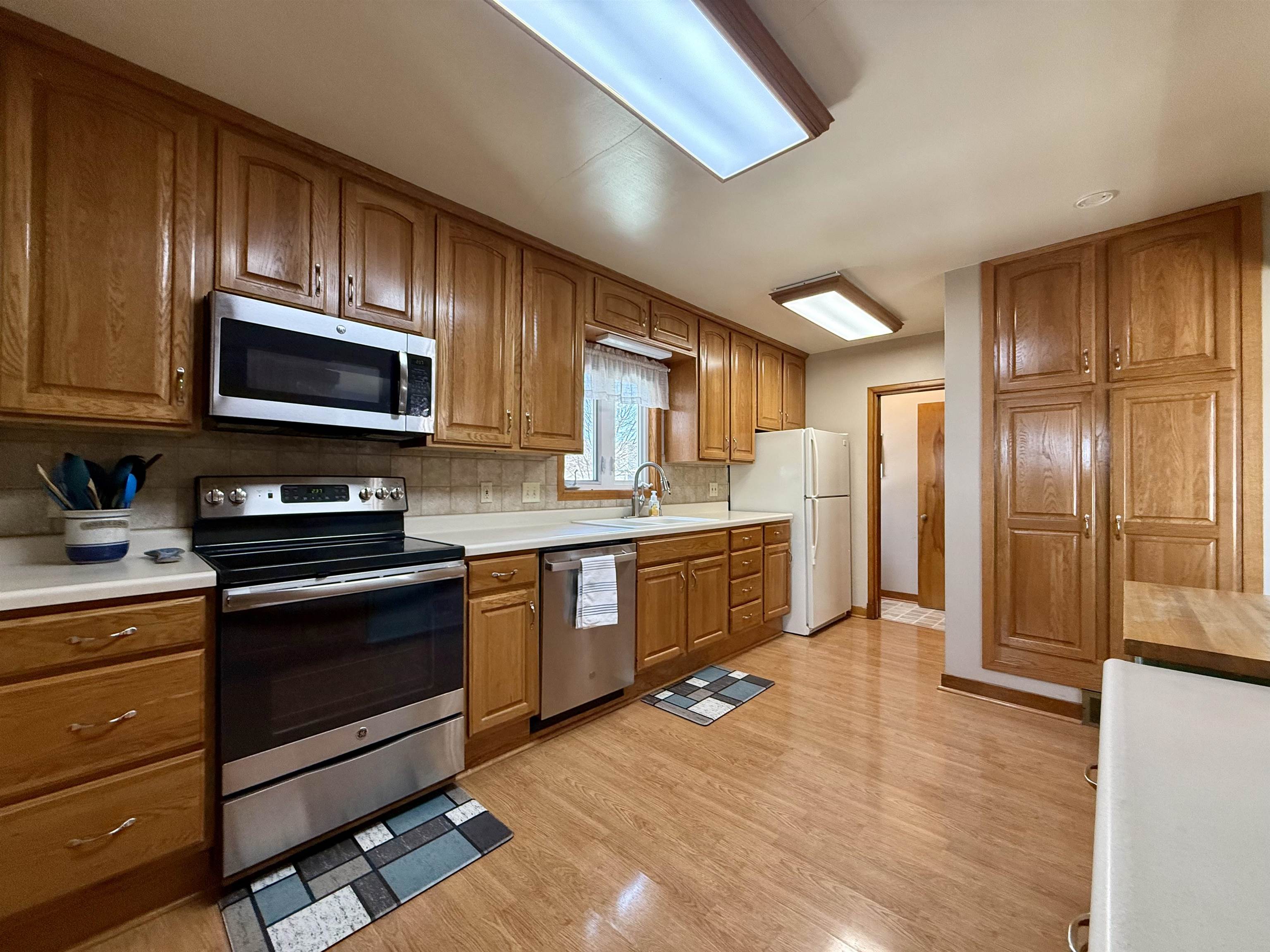 MLS #250278