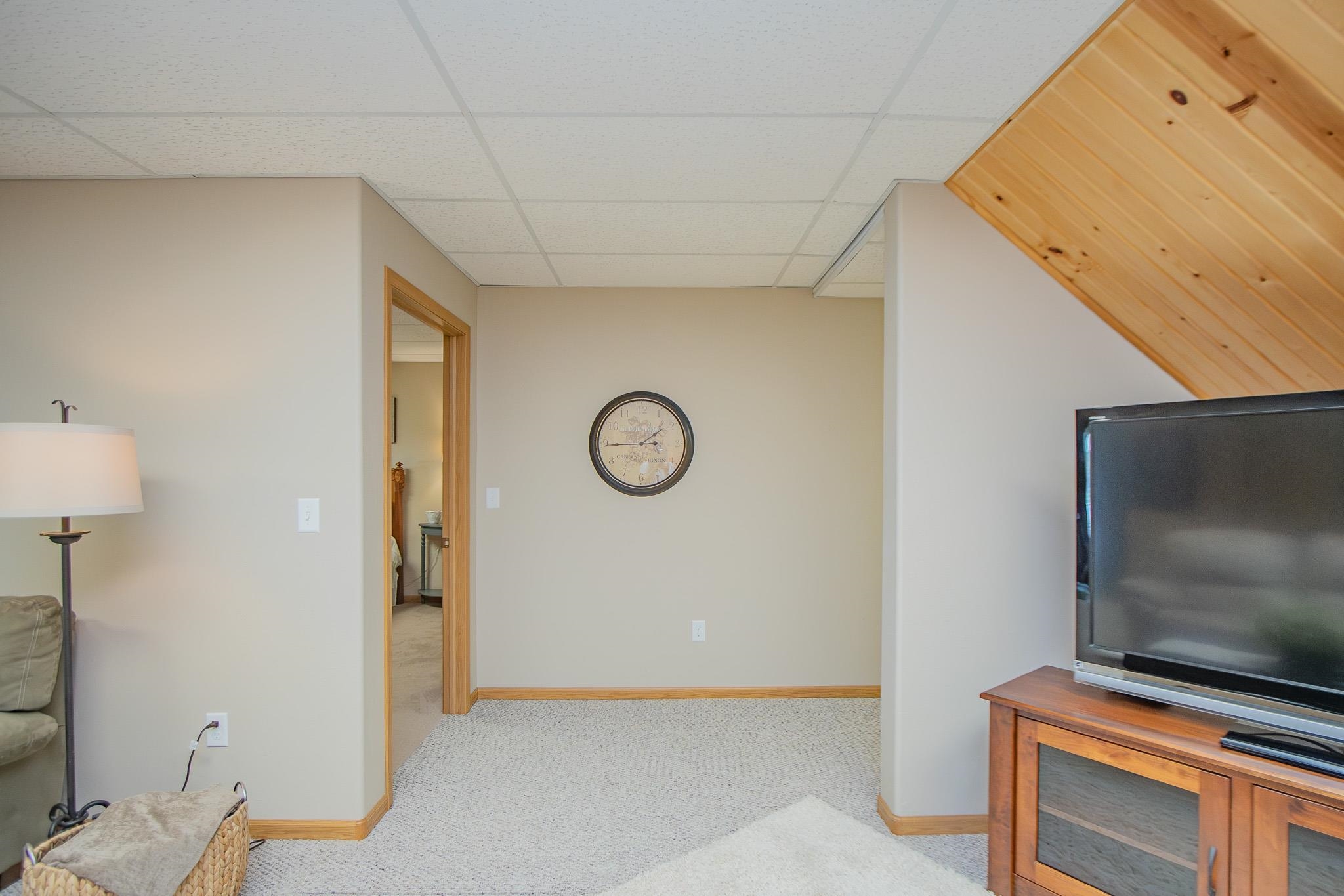 MLS #250283