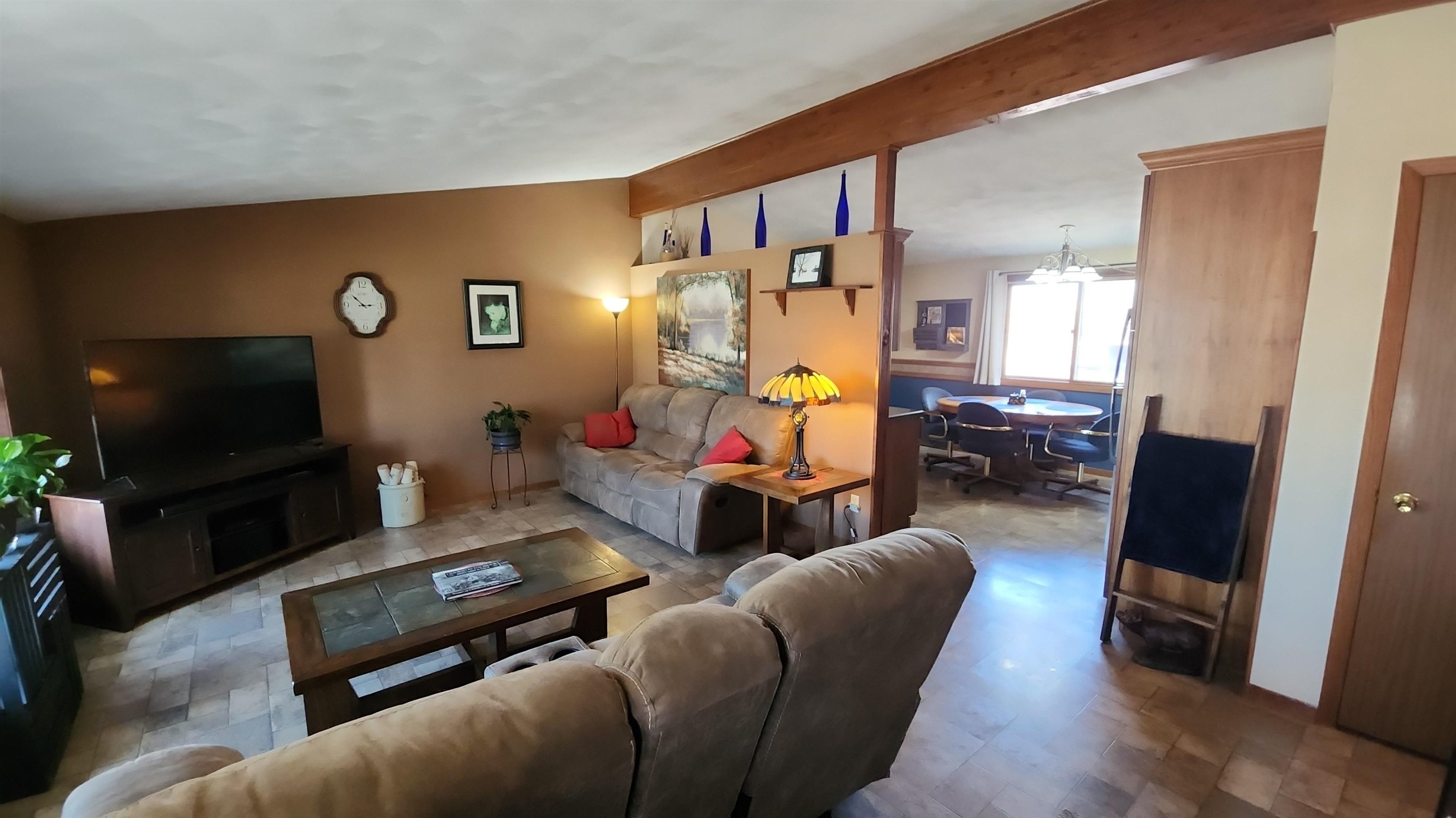MLS #250307
