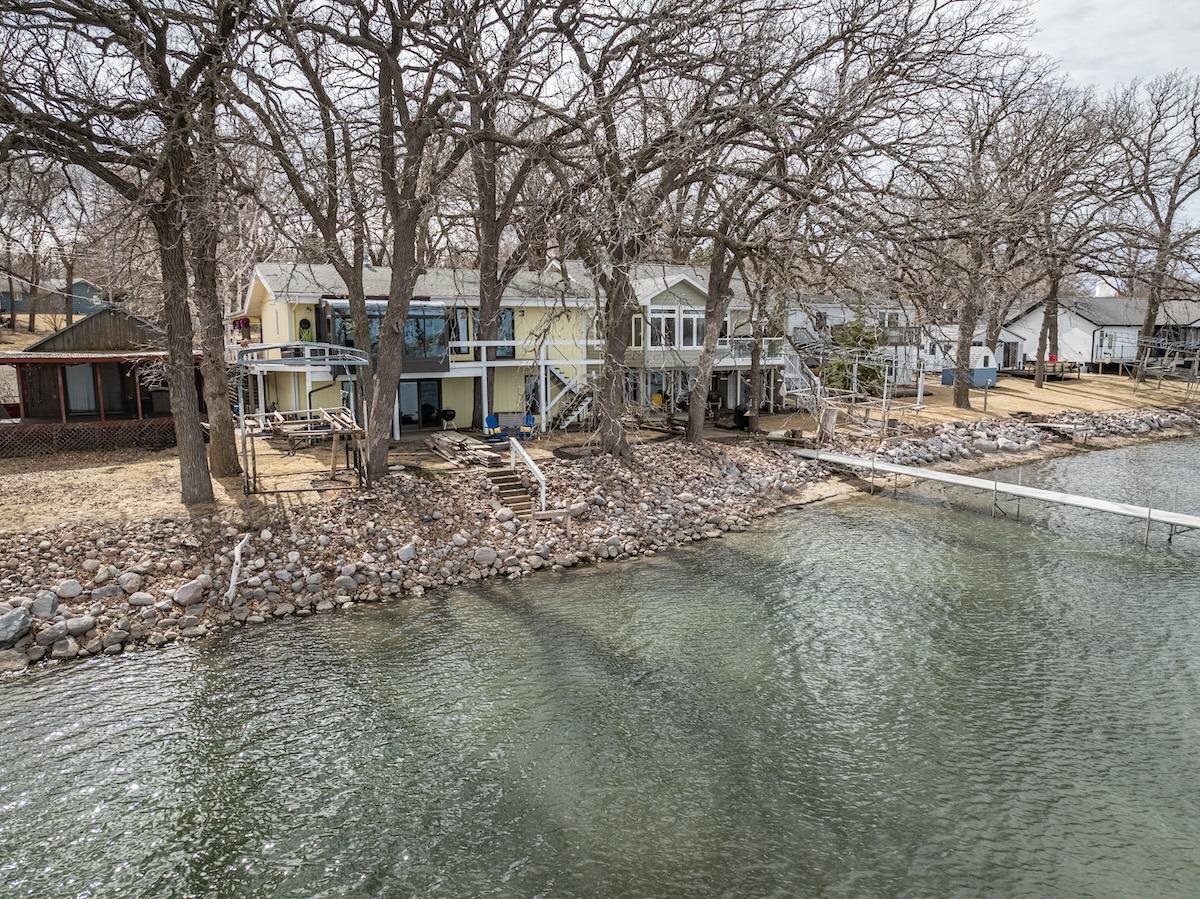 716 7th Street, Spirit Lake, IA 51360 