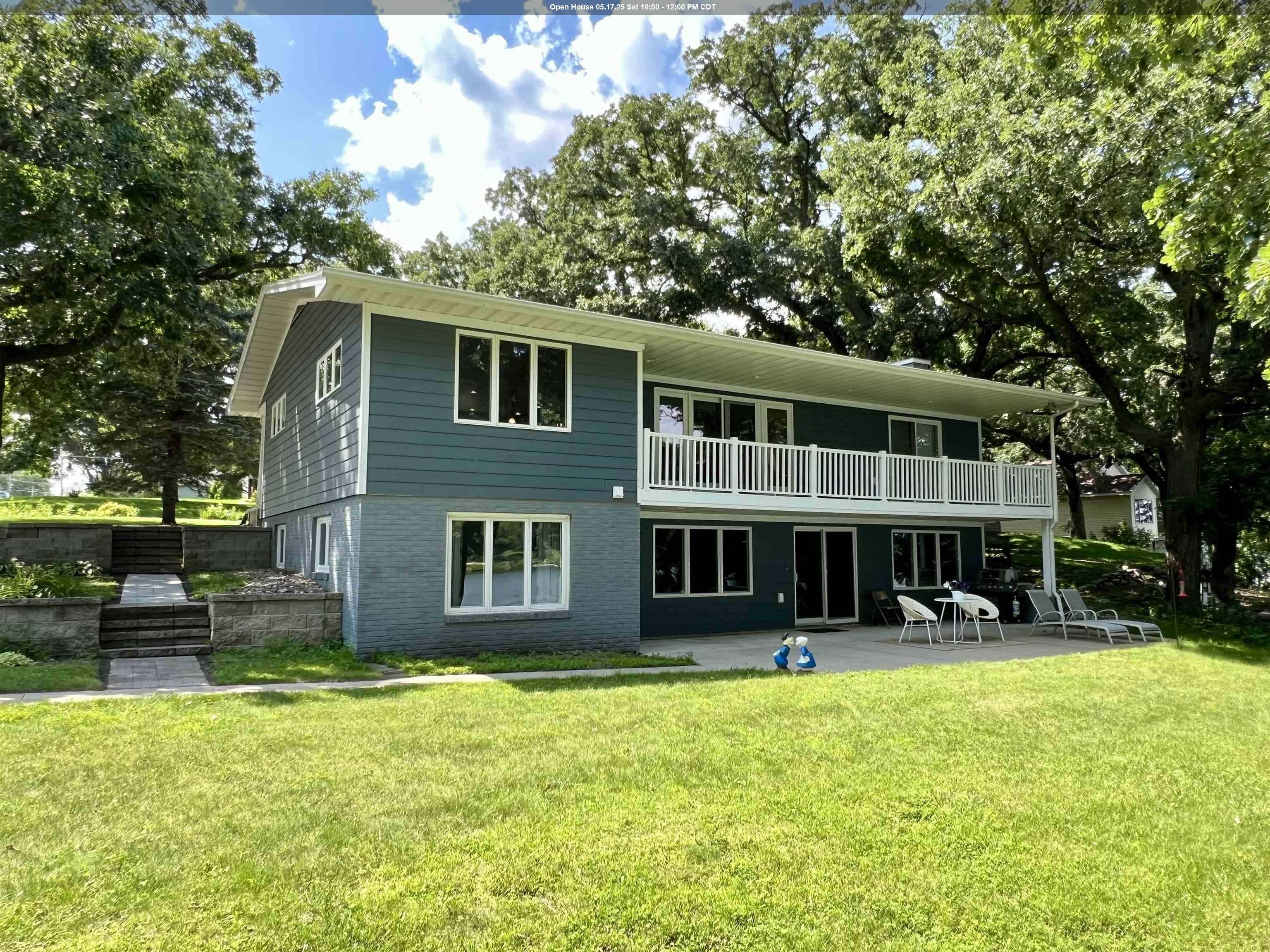 406 15th Street, Spirit Lake, IA 51360 