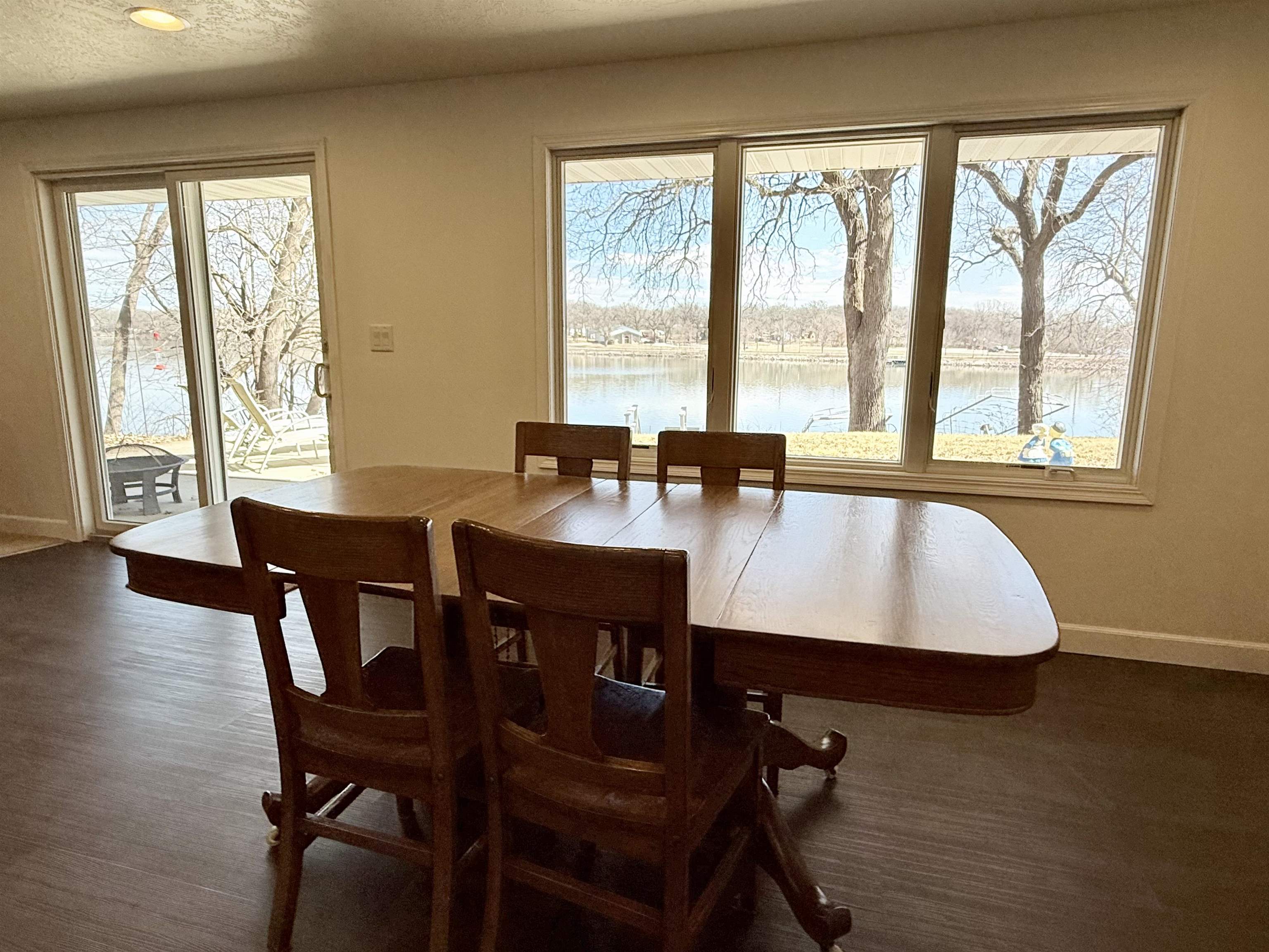 MLS #250318