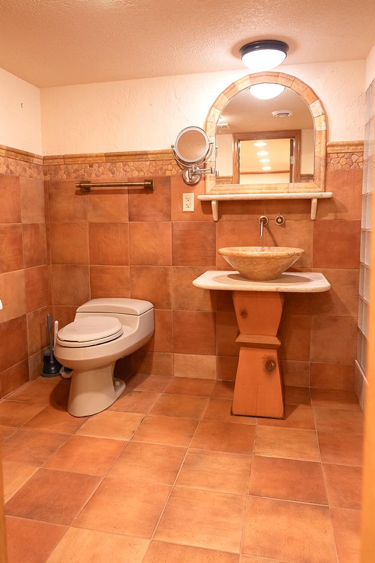 MLS #250325