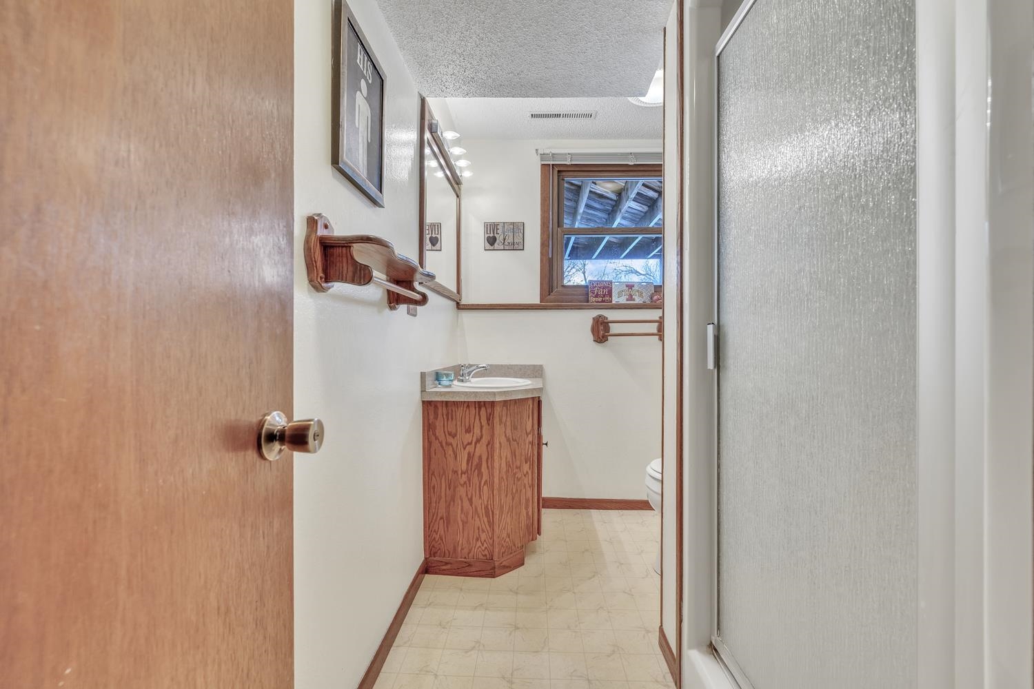 MLS #250326