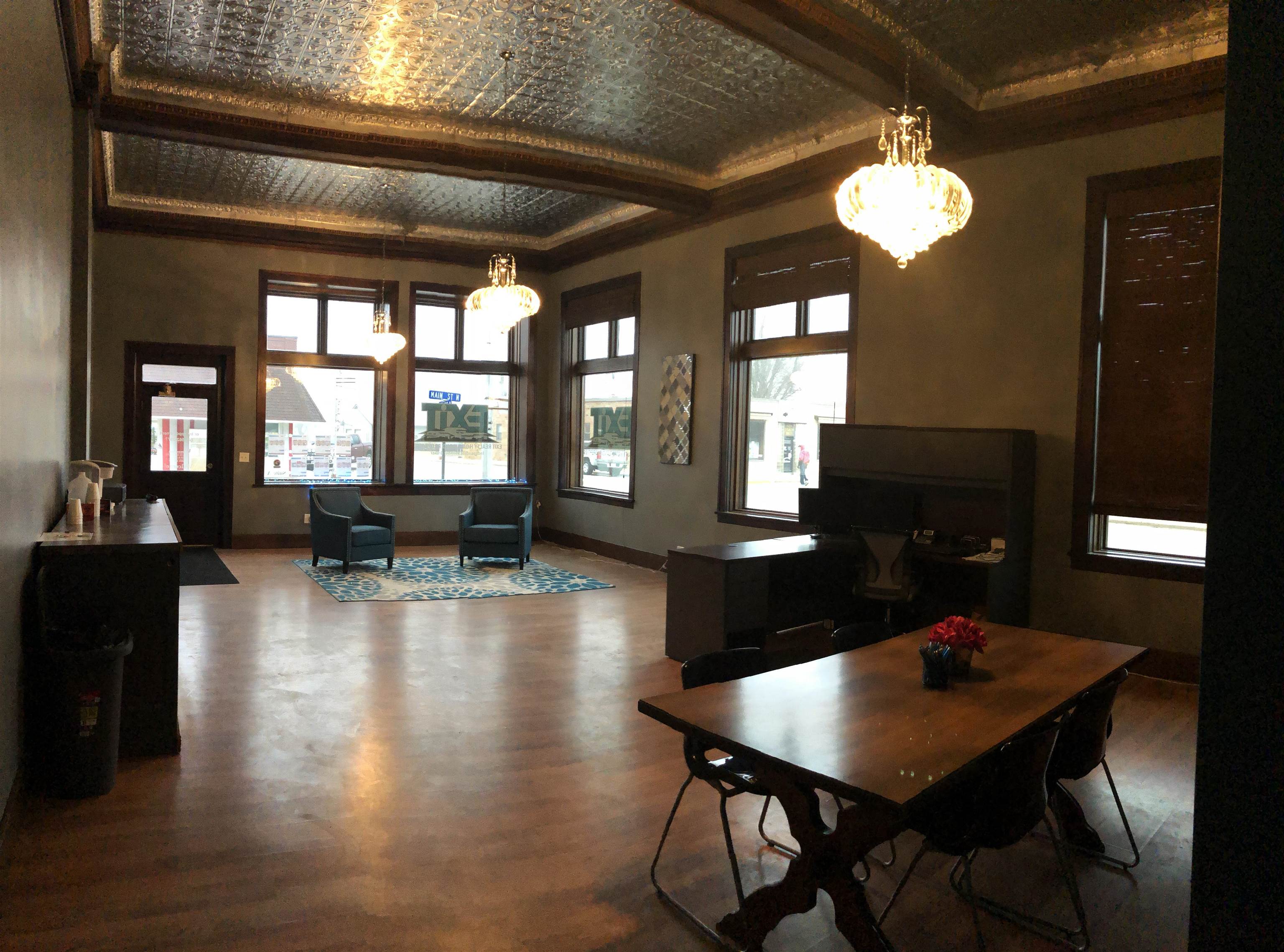 201 MAIN Street, Buffalo Center, IA 50424 
