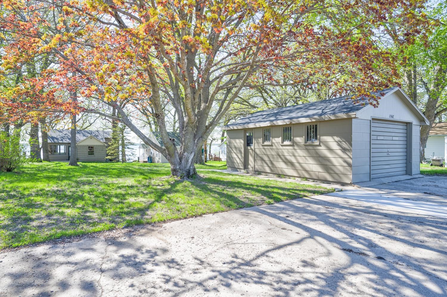13367 253rd Avenue, Orleans, IA 51360 