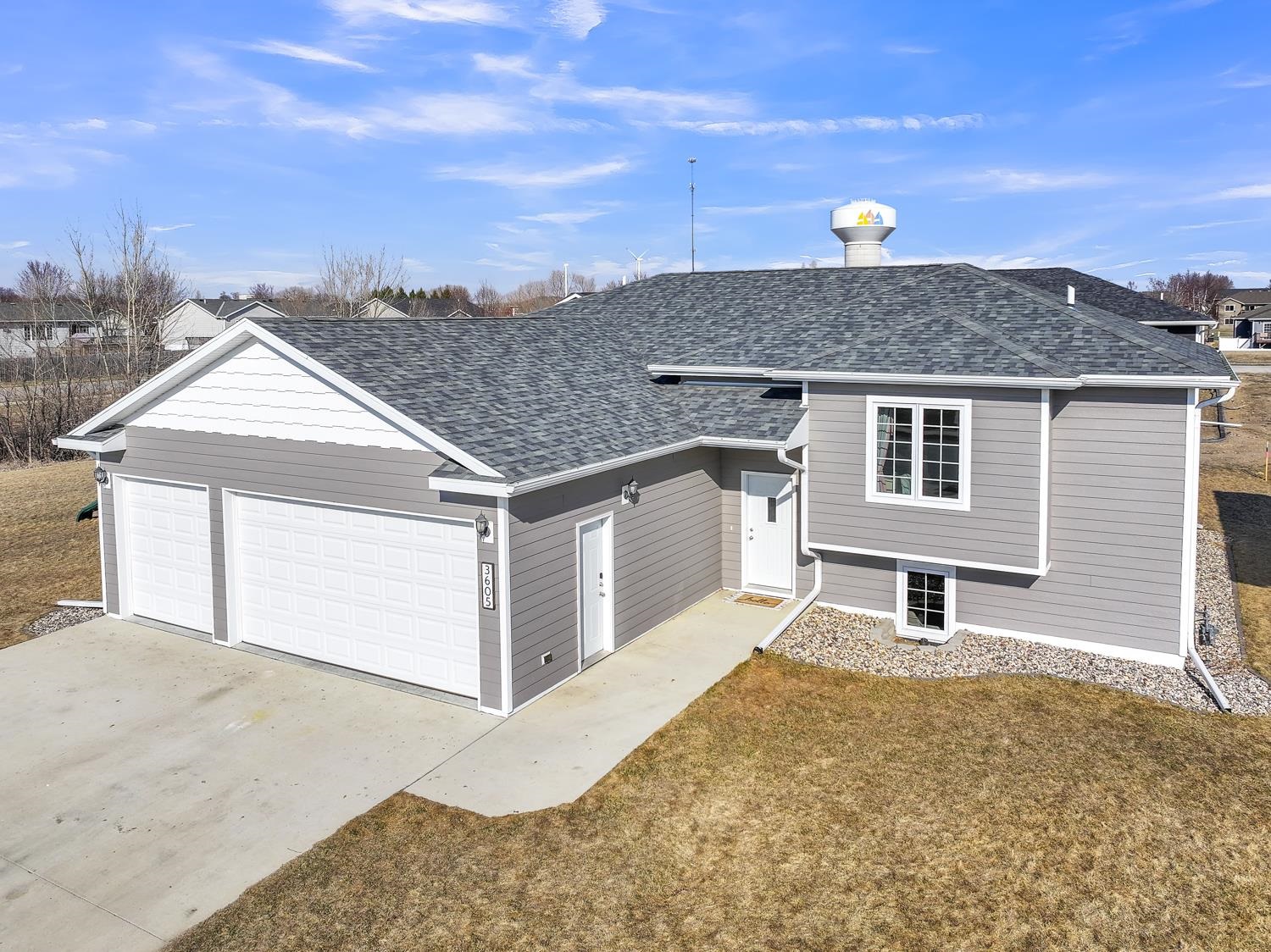 3605 Lincoln Ave., Spirit Lake, IA 51360 