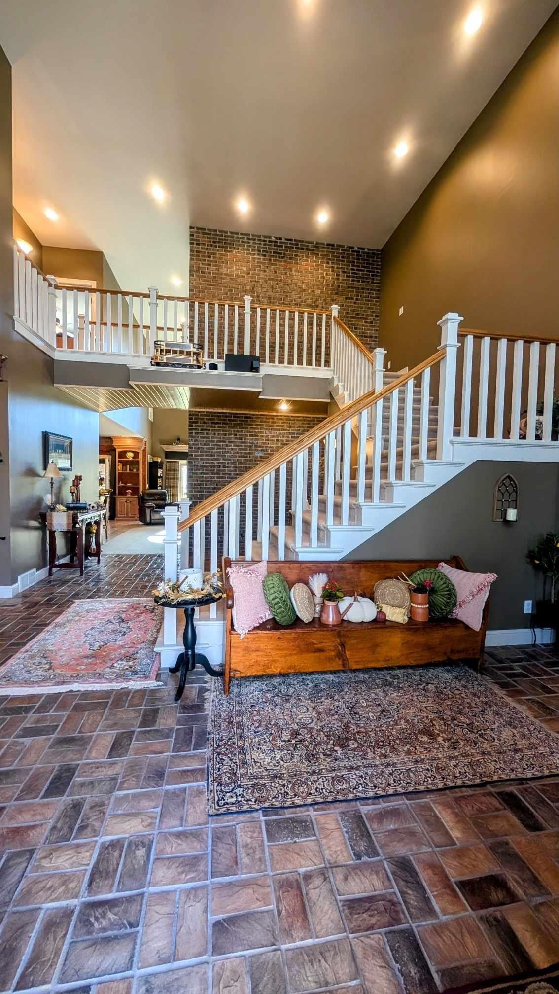 MLS #250361