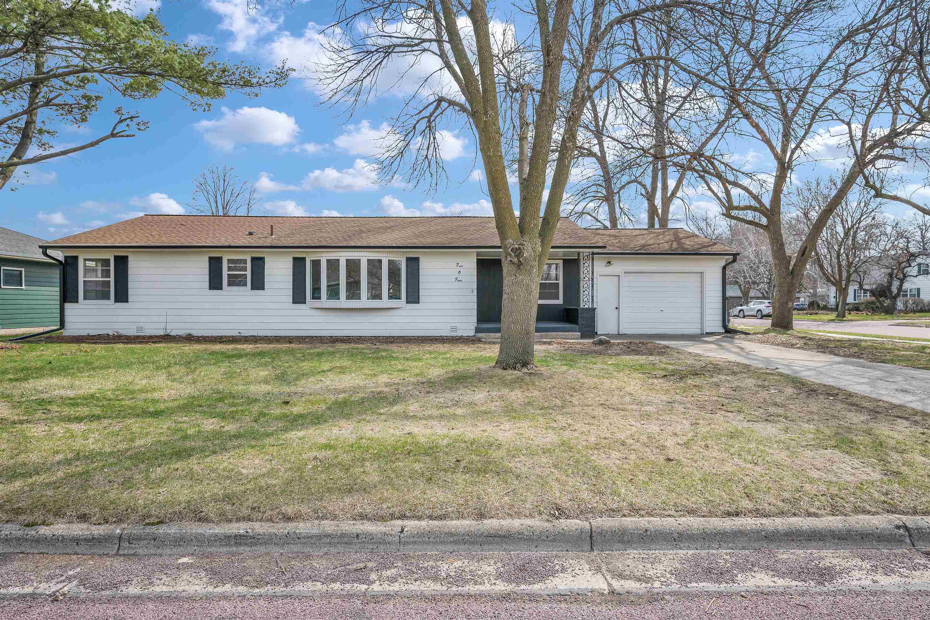 504 Elmwood Drive, Spencer, IA 51301 