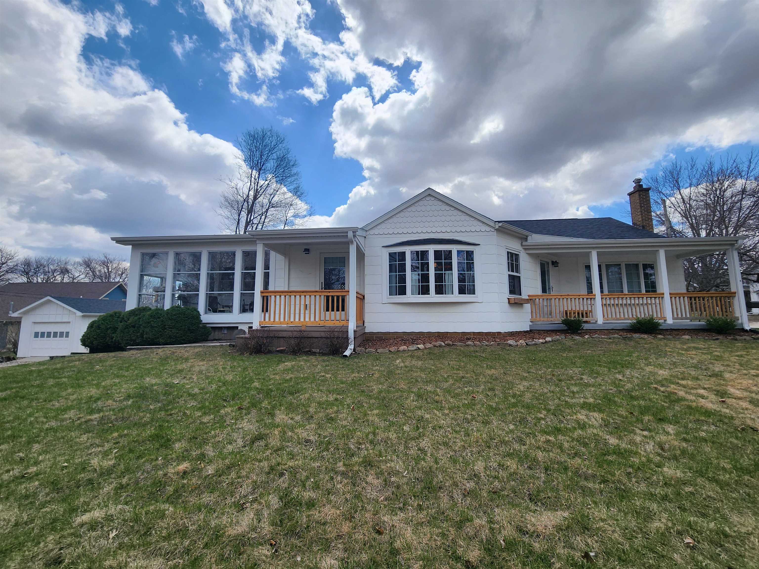 502 Palmer Street, Emmetsburg, IA 50536 