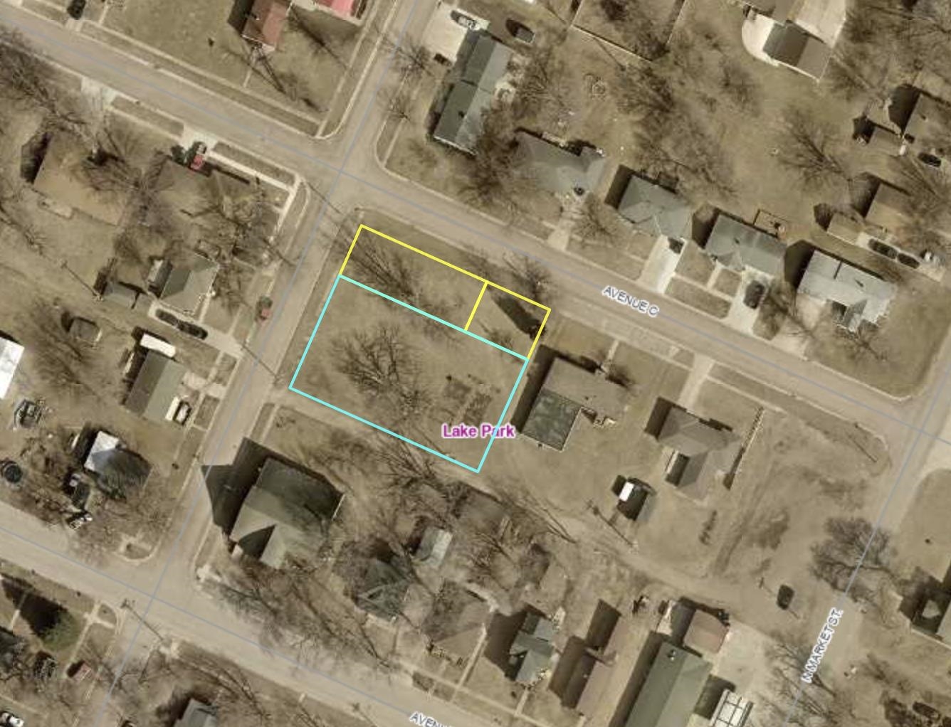 00 1st Street, Lake Park, IA 51347 