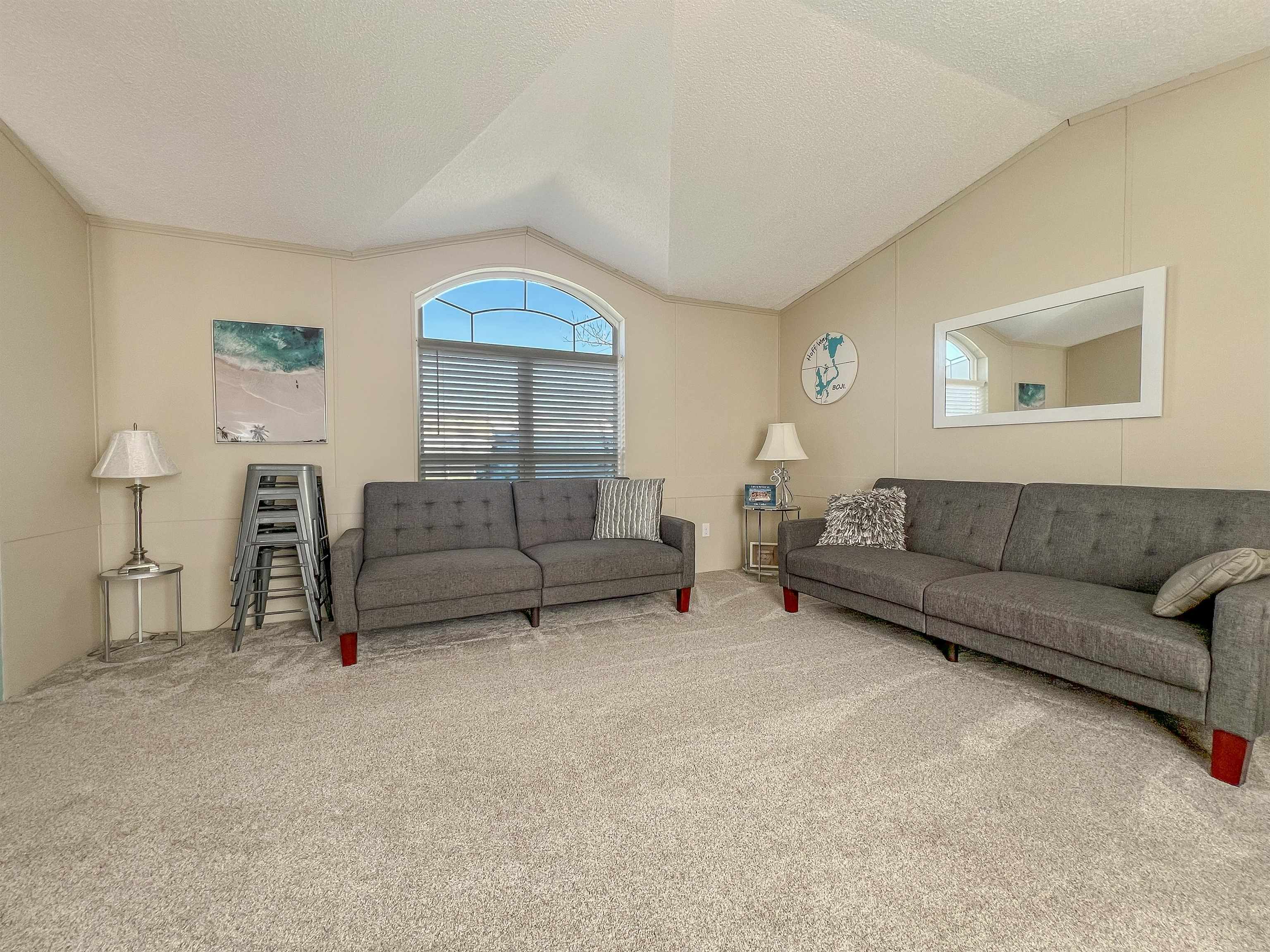 MLS #250407