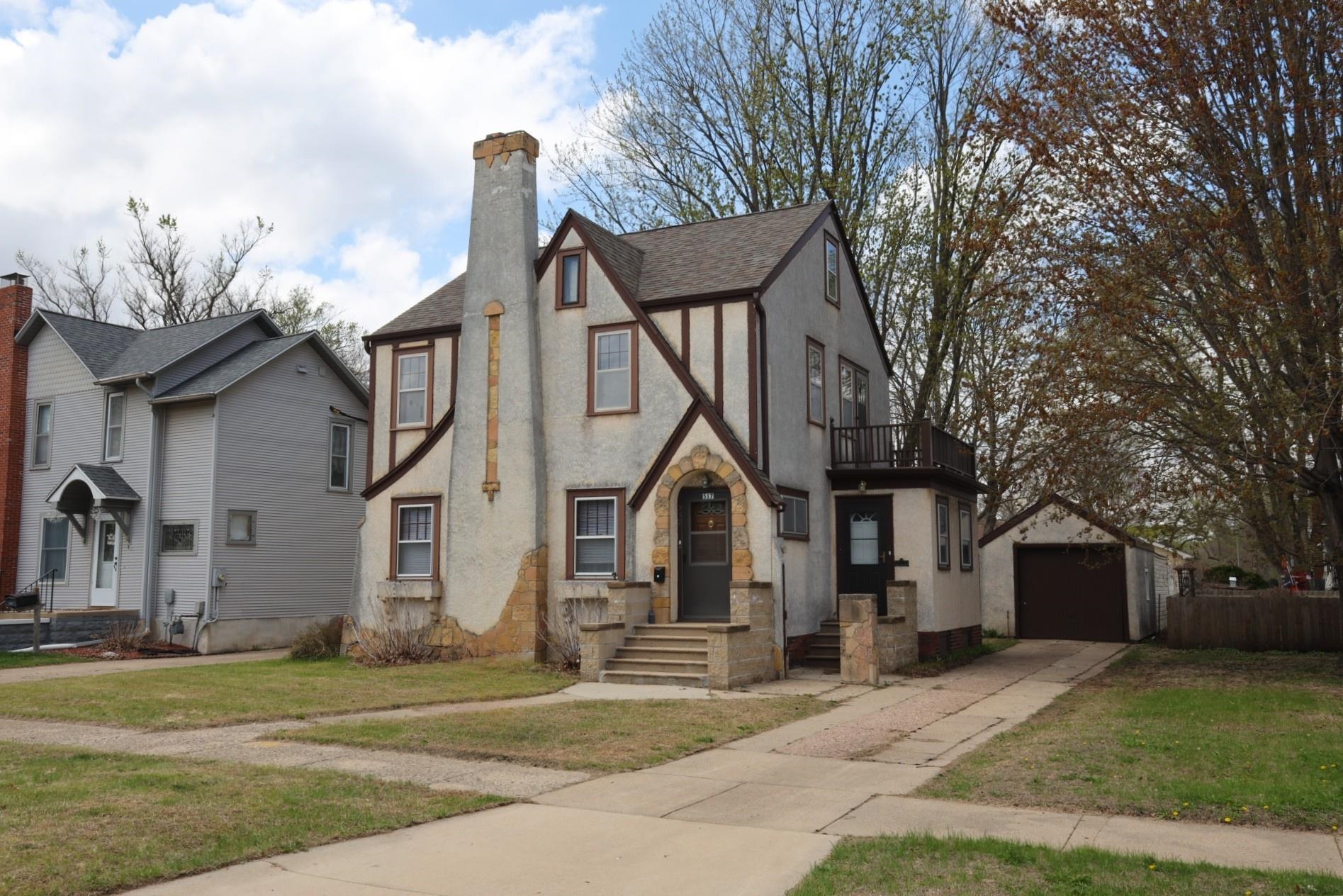 517 7th Street, Estherville, IA 51334 