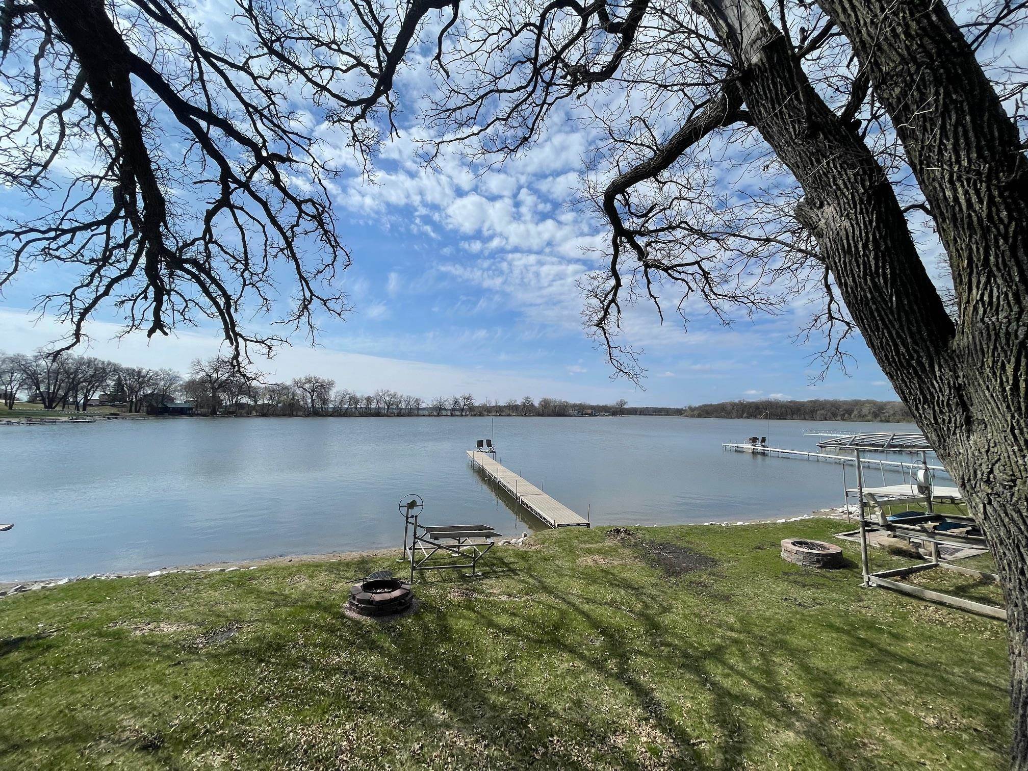 MLS #250416