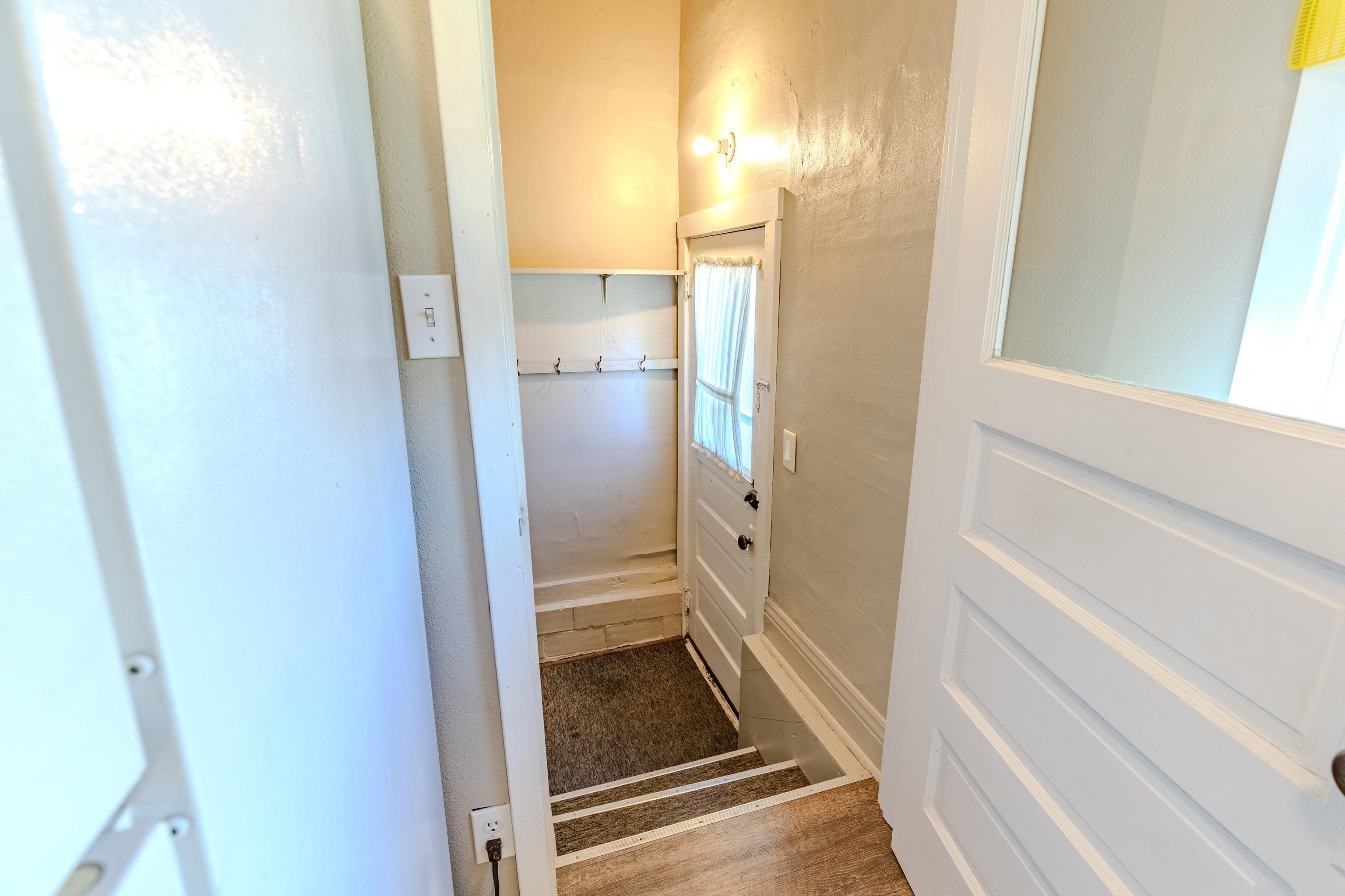 MLS #250417