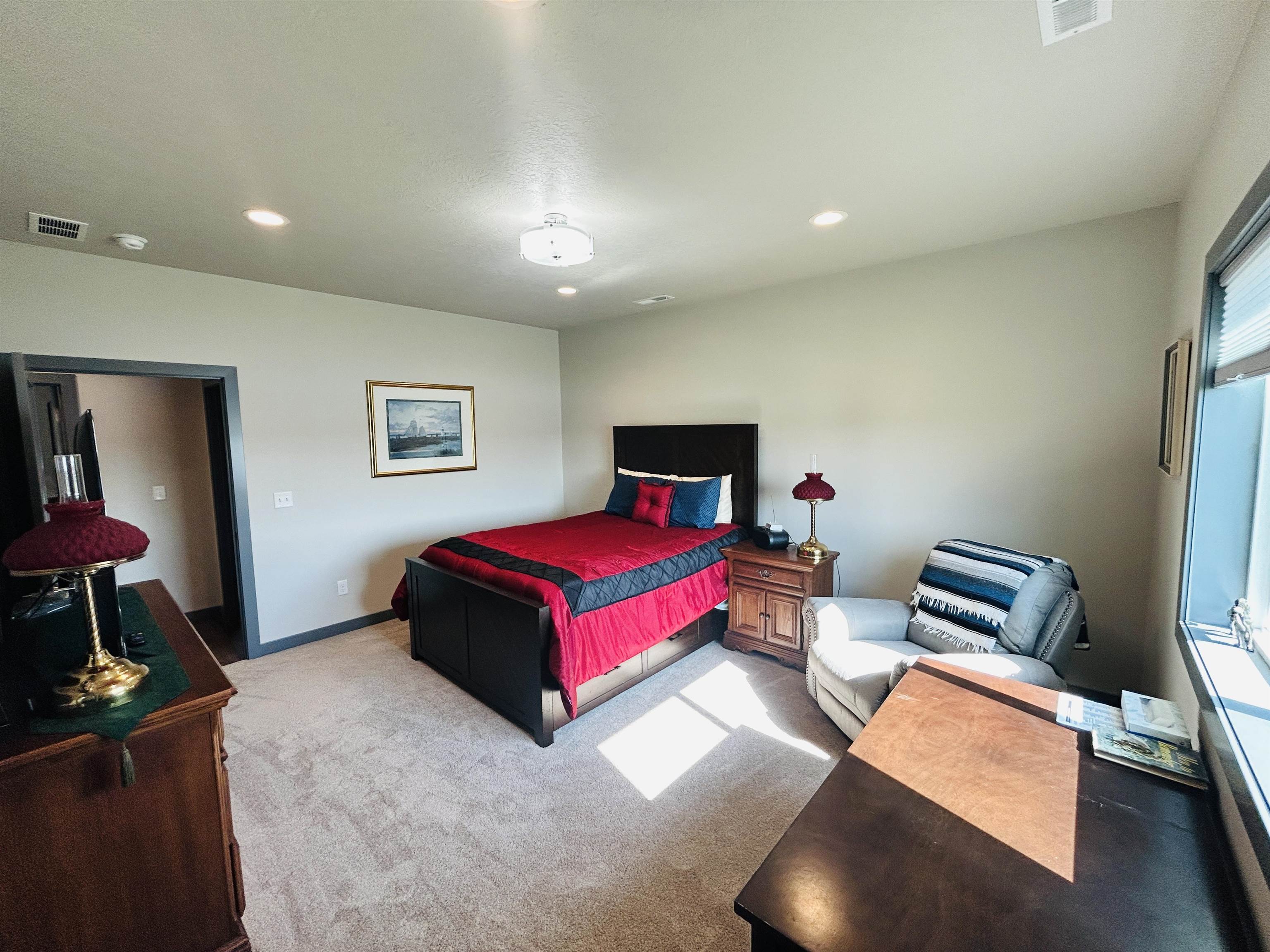 MLS #250438