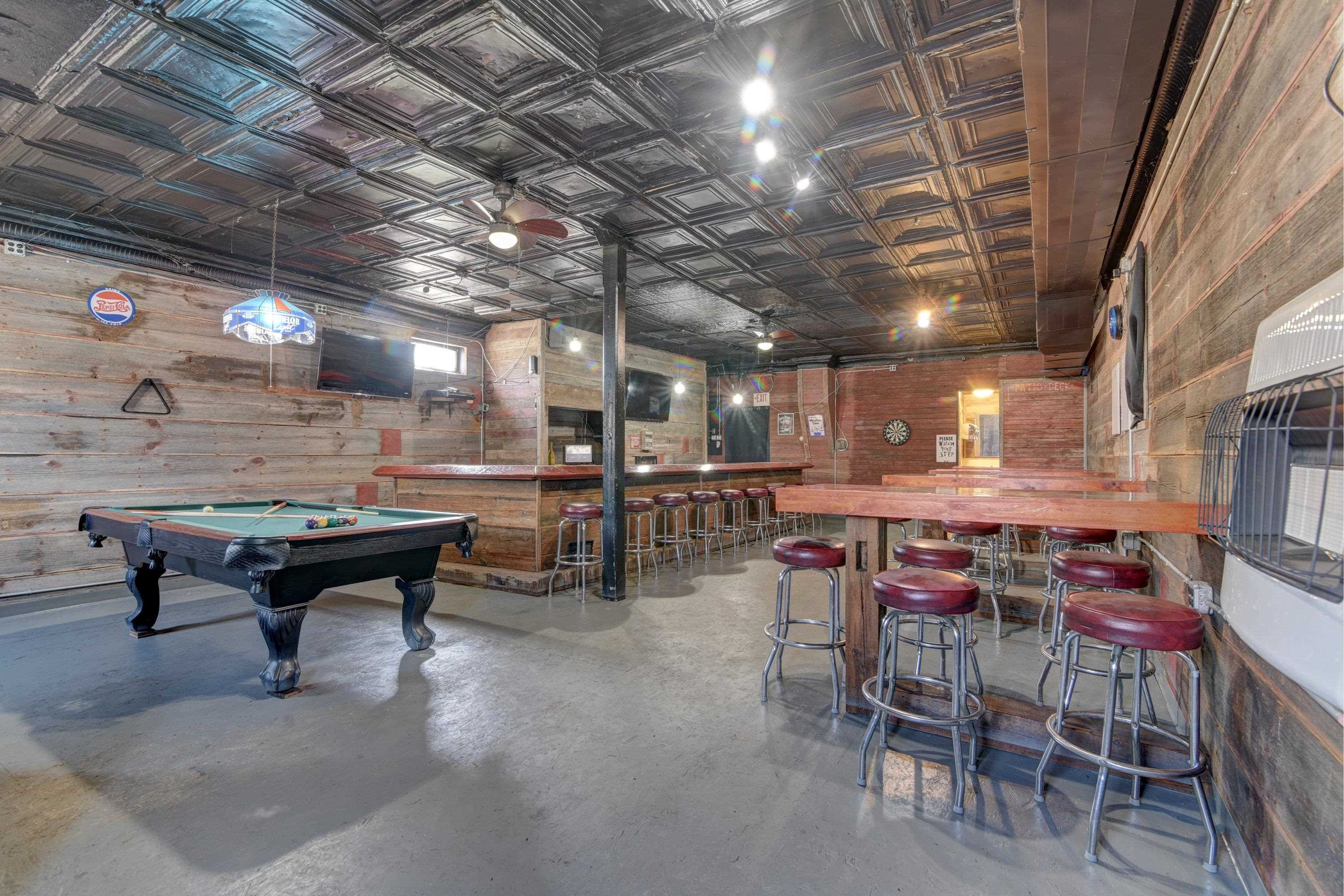 4098 Main Street, Dolliver, IA 50531 