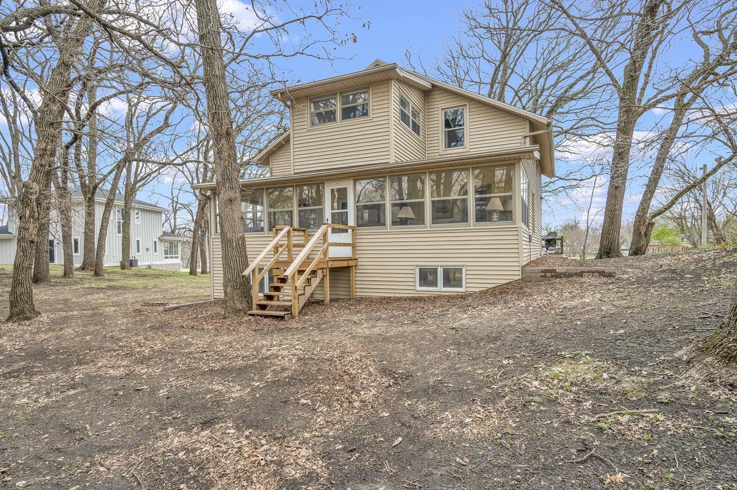 MLS #250456