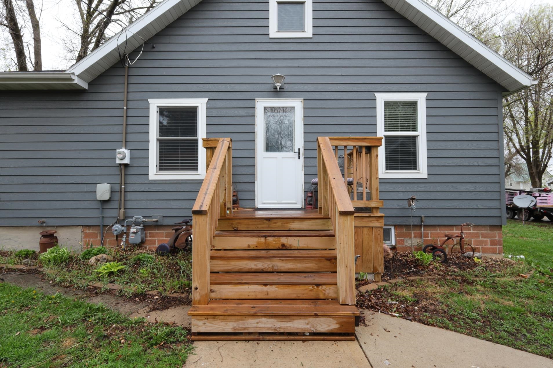 MLS #250458