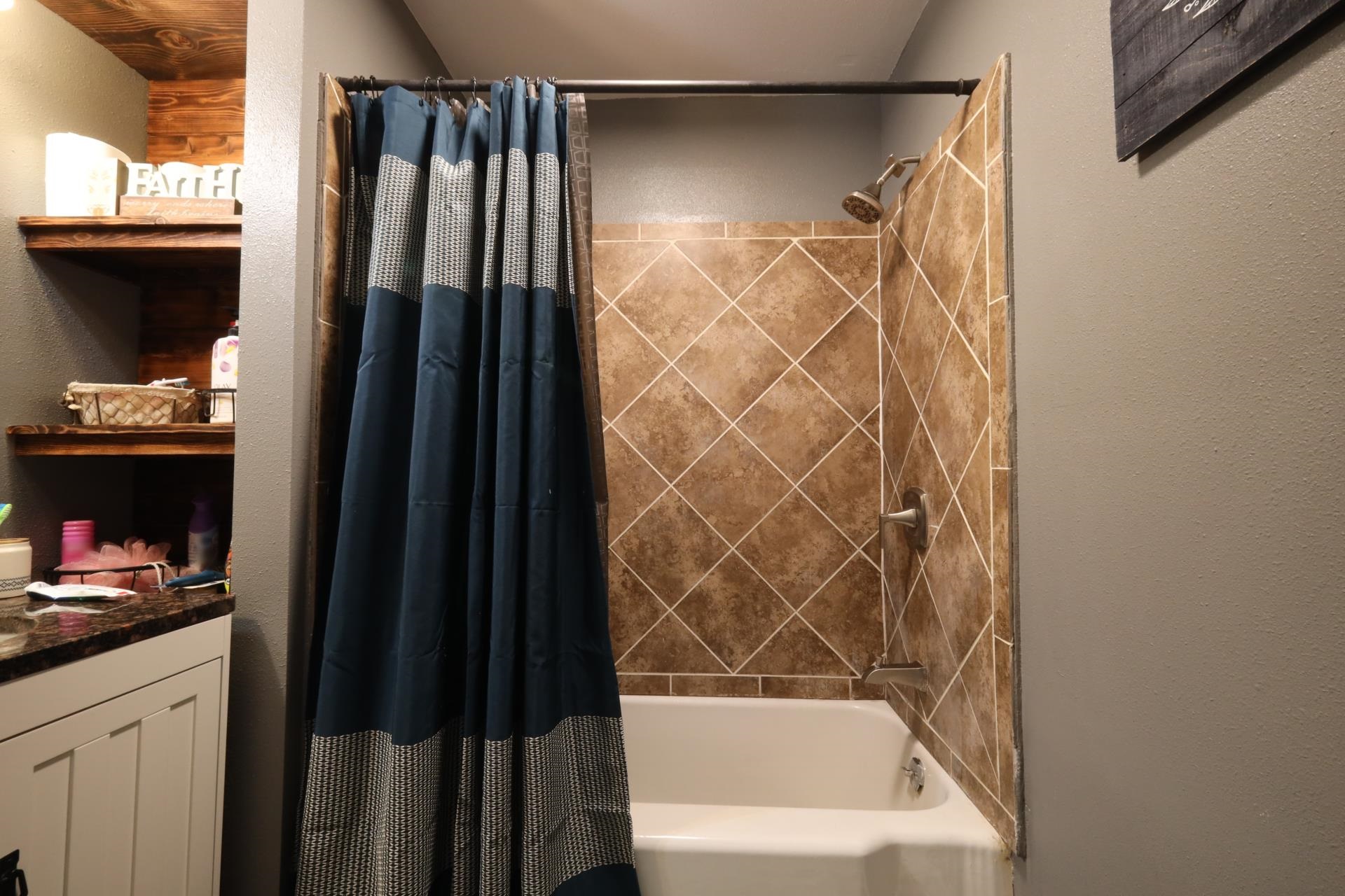 MLS #250458