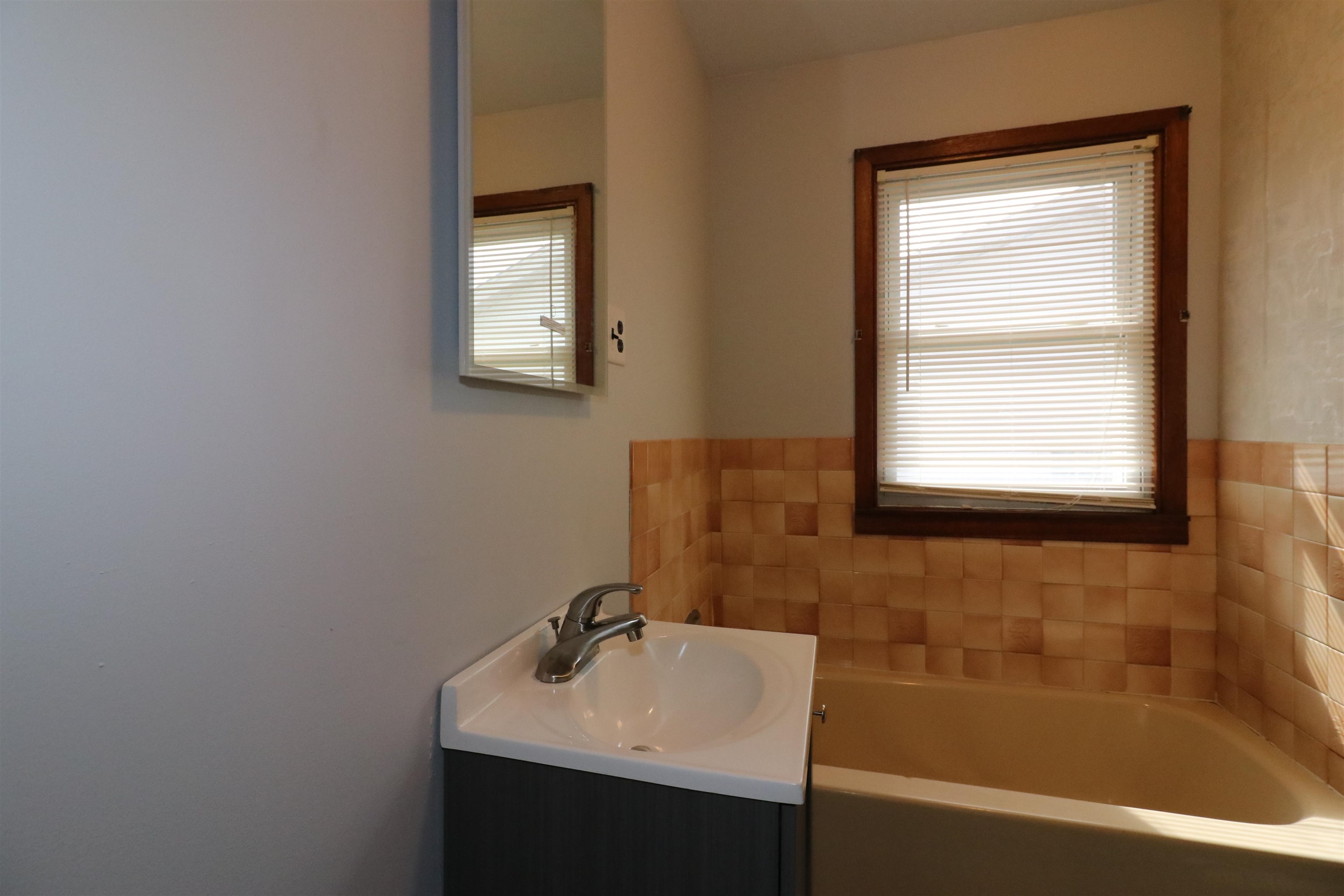 MLS #250462