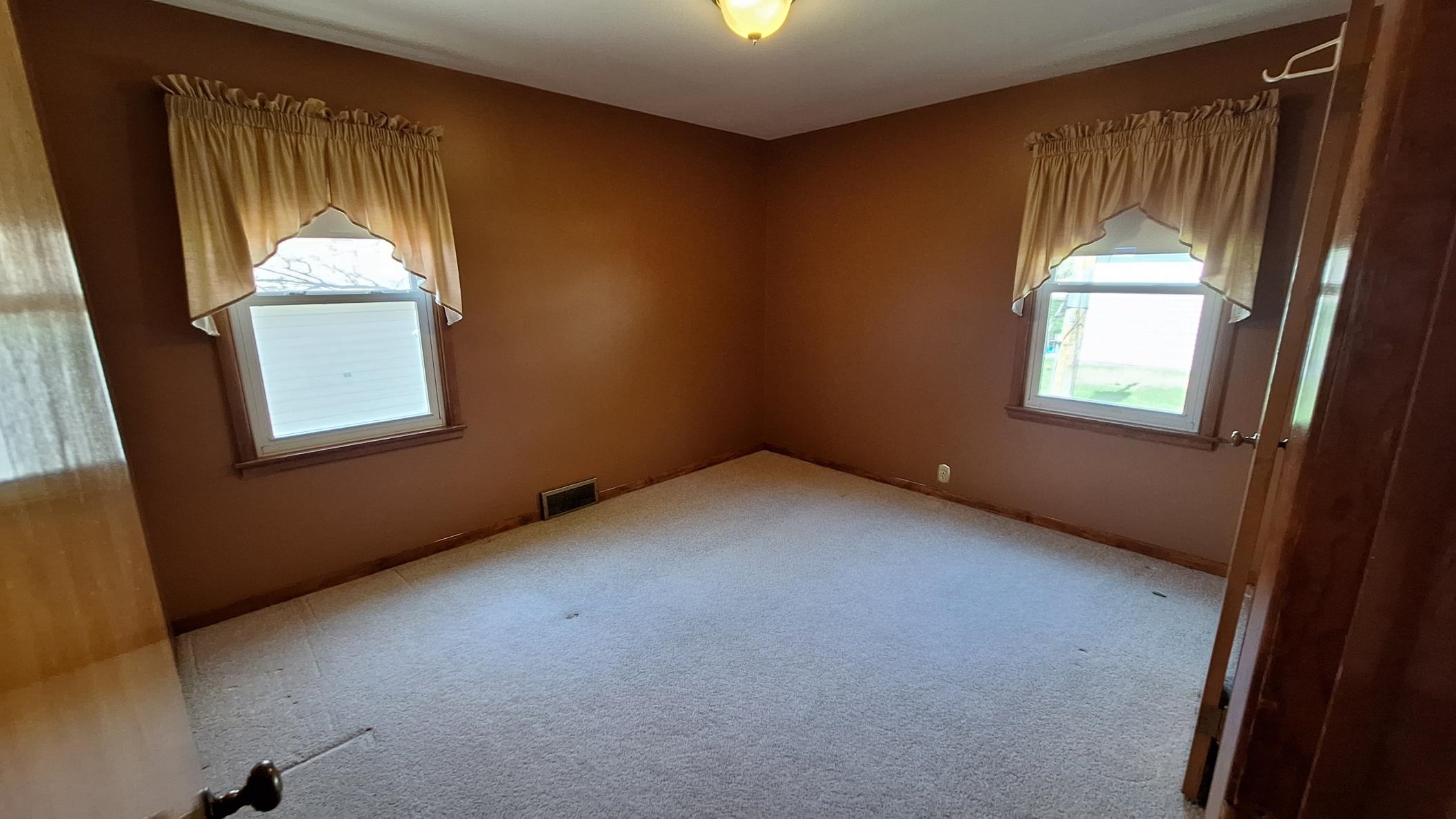 MLS #250493