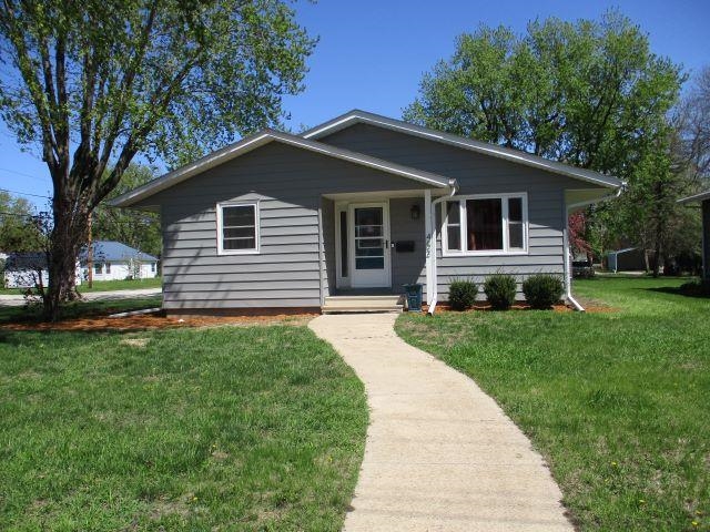 402 State Street, Emmetsburg, IA 50536 