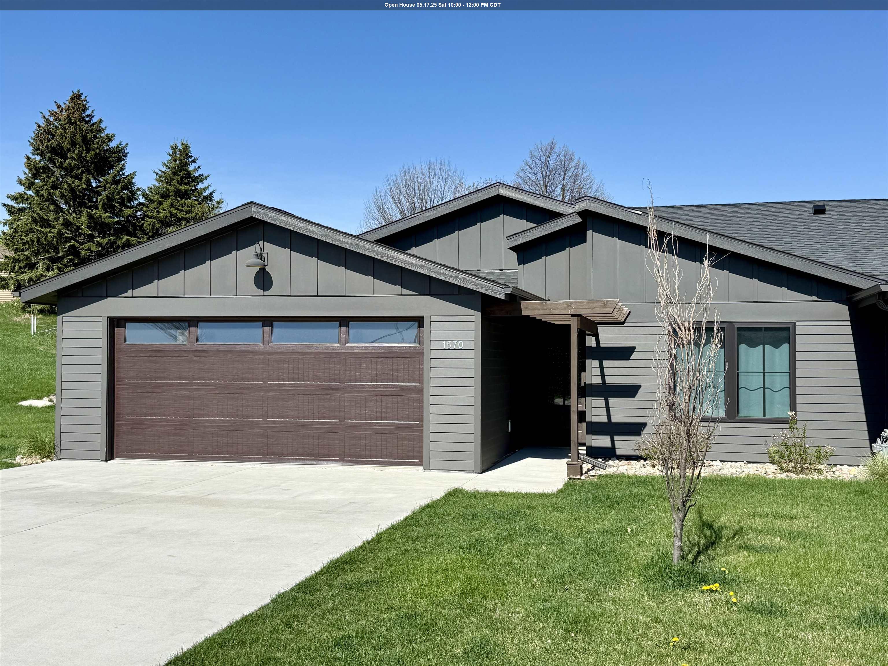 1570 Blaines Way, Spirit Lake, IA 51360 