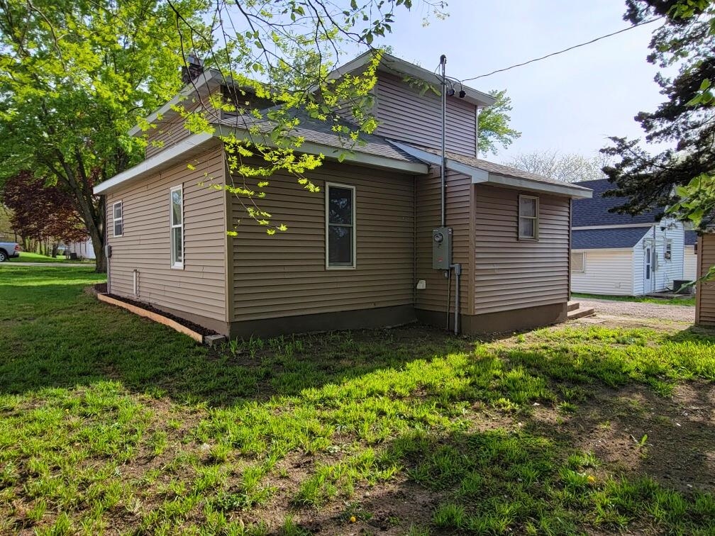 MLS #250526