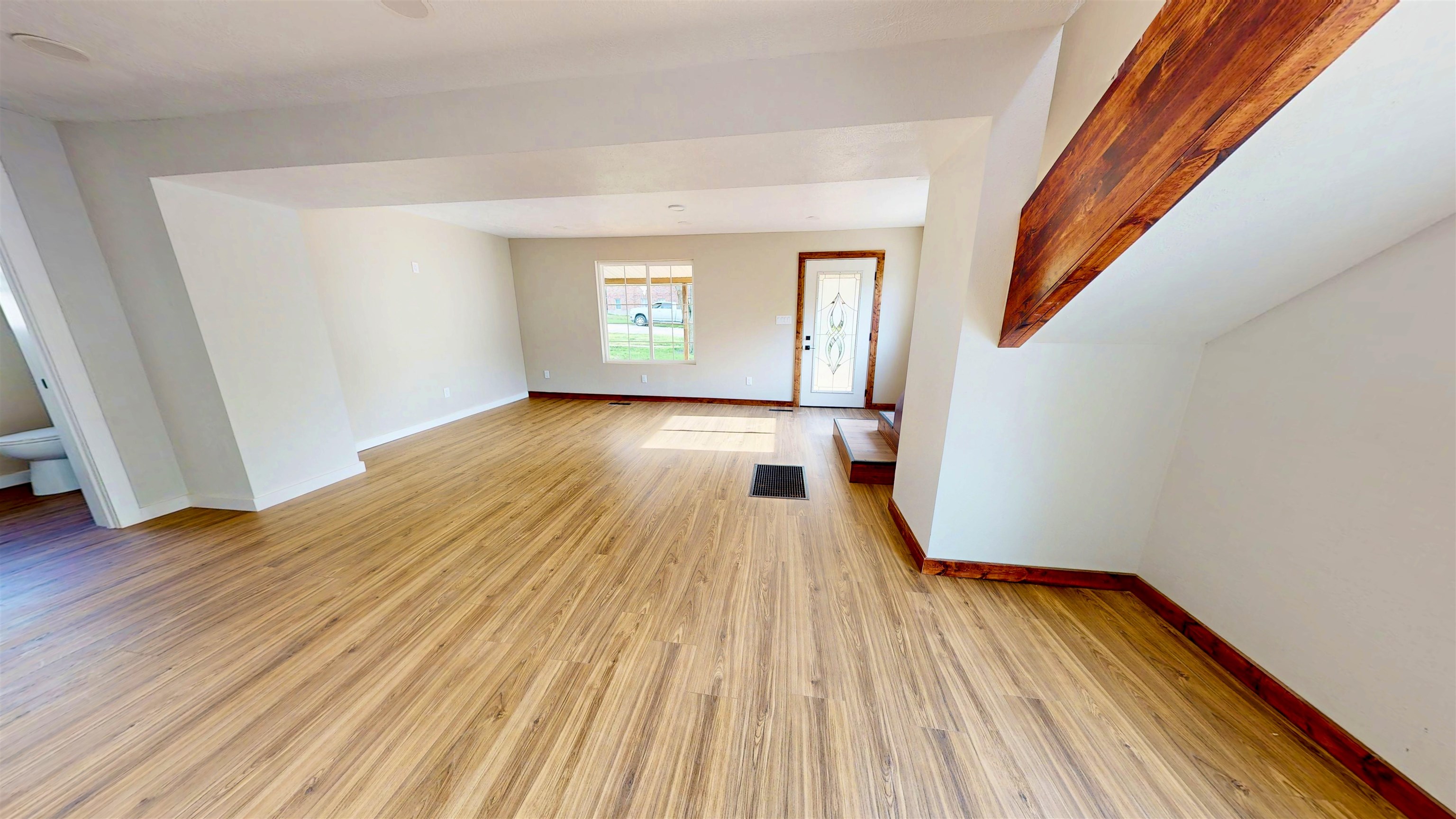 MLS #250526
