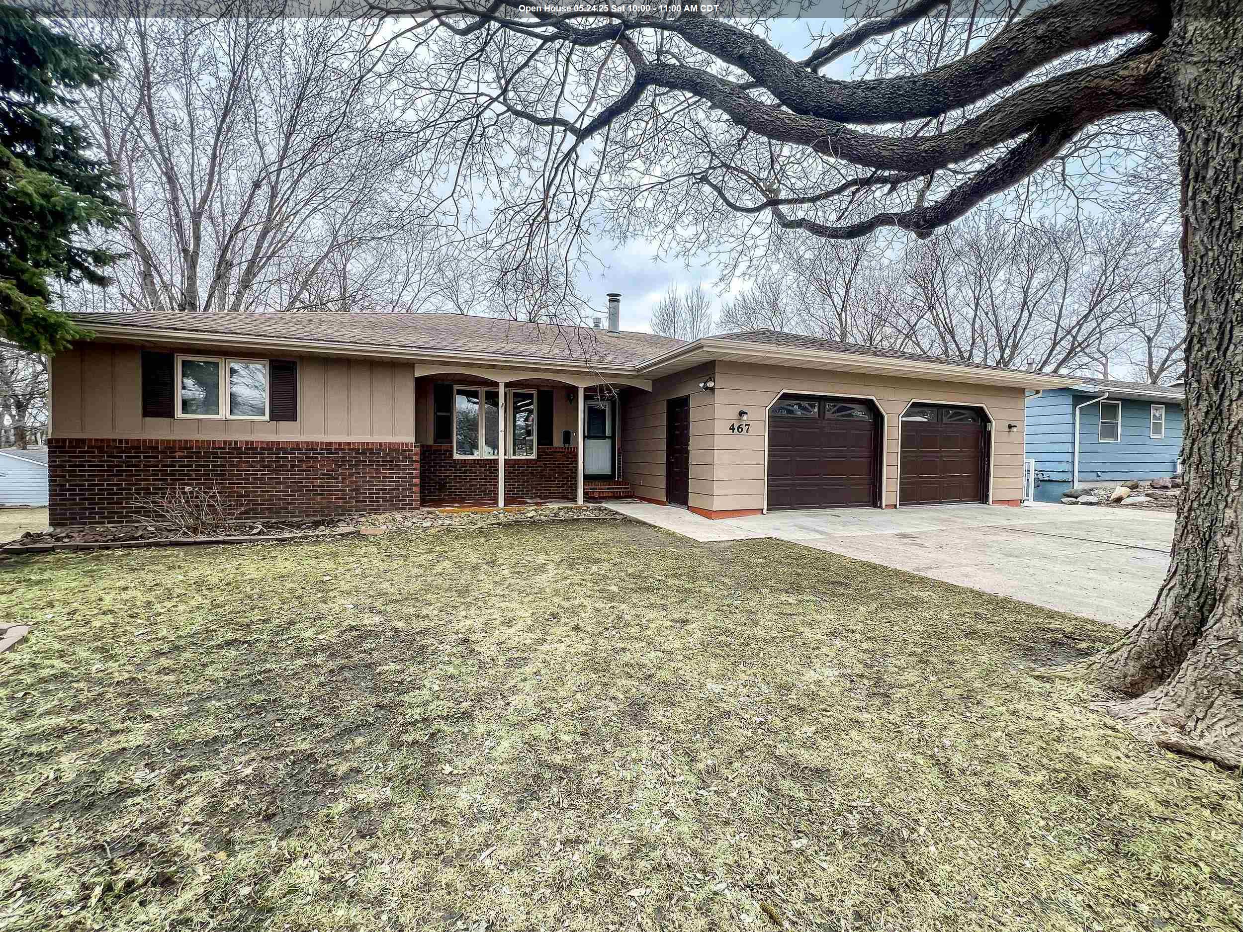 467 Rohr Street, Arnolds Park, IA 51331 