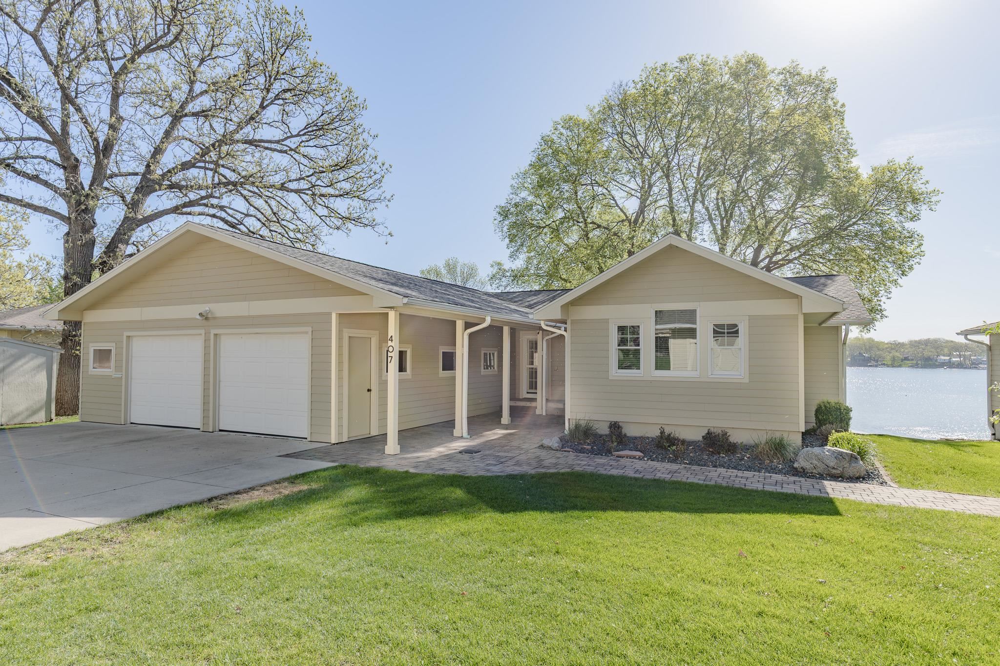 407 8Th., Spirit Lake, IA 51360 
