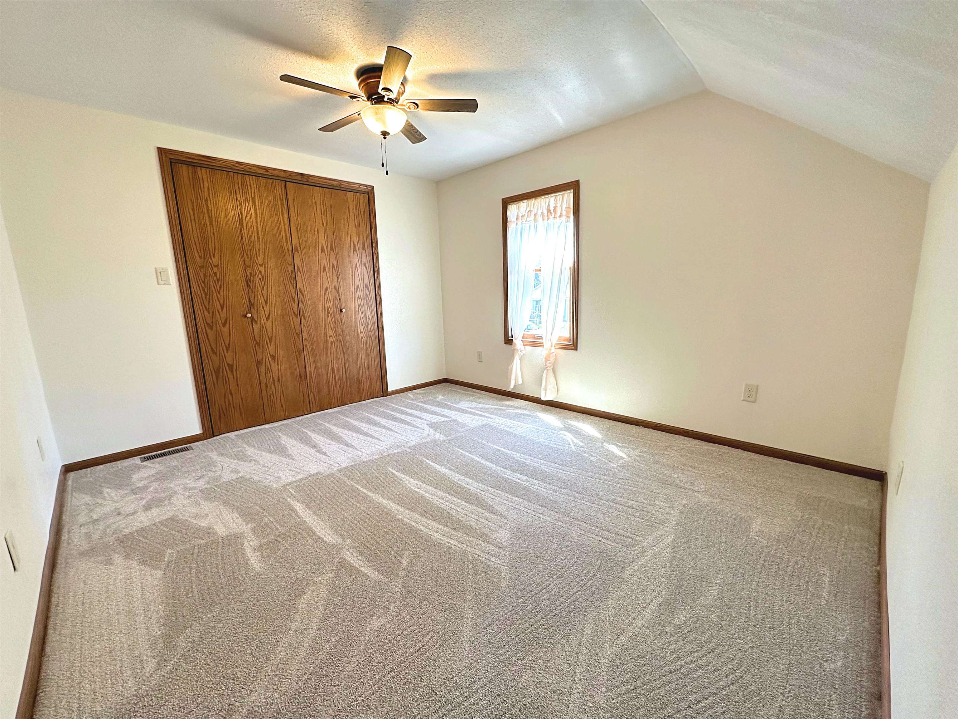 MLS #250552