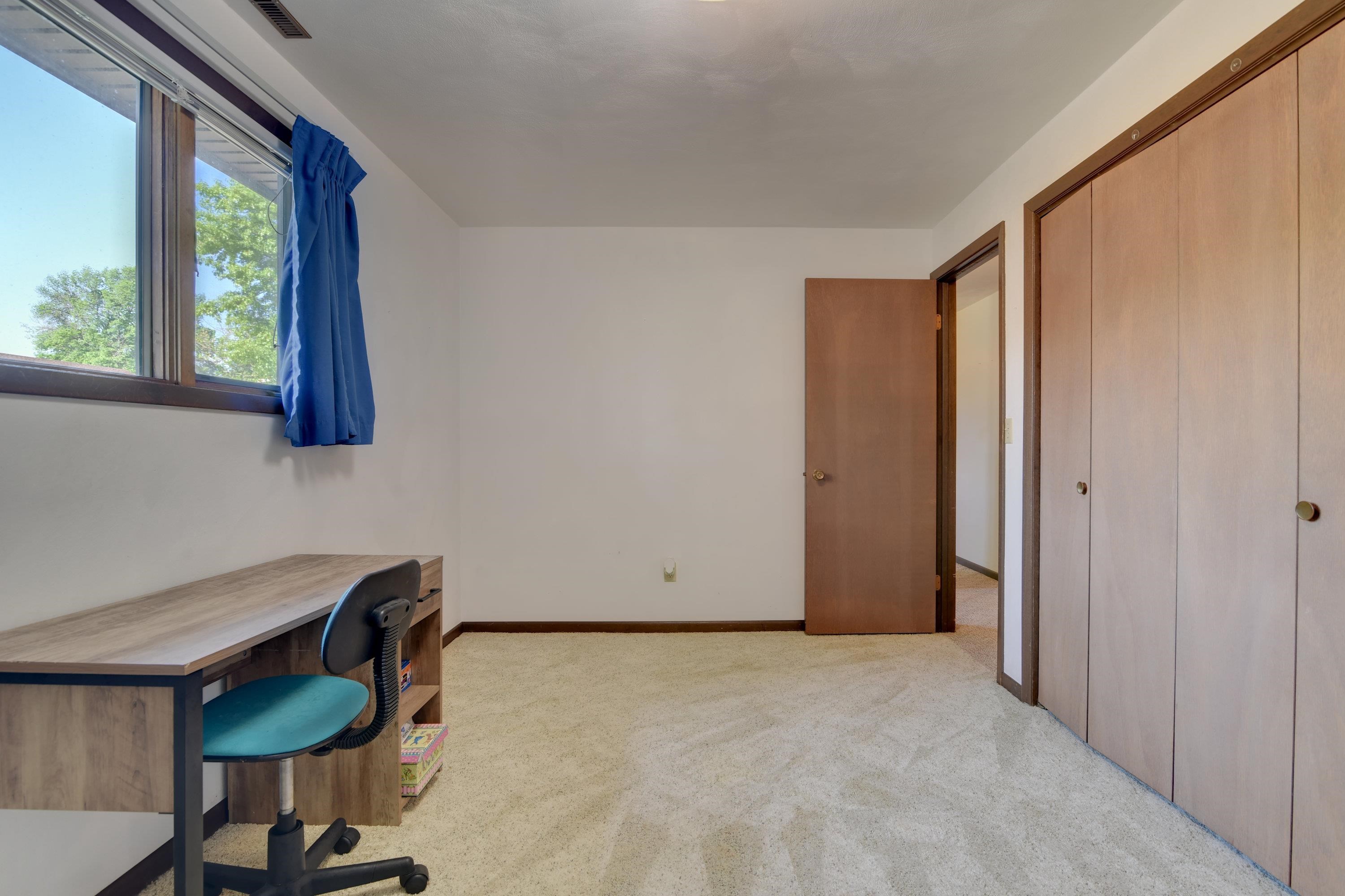 MLS #250560