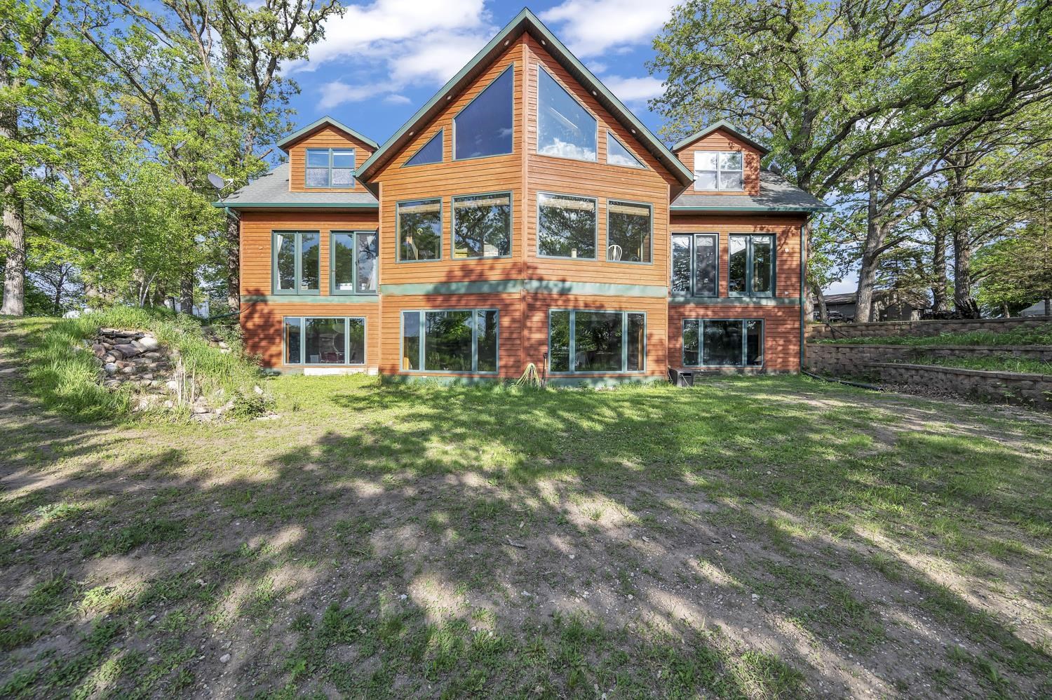 MLS #250568