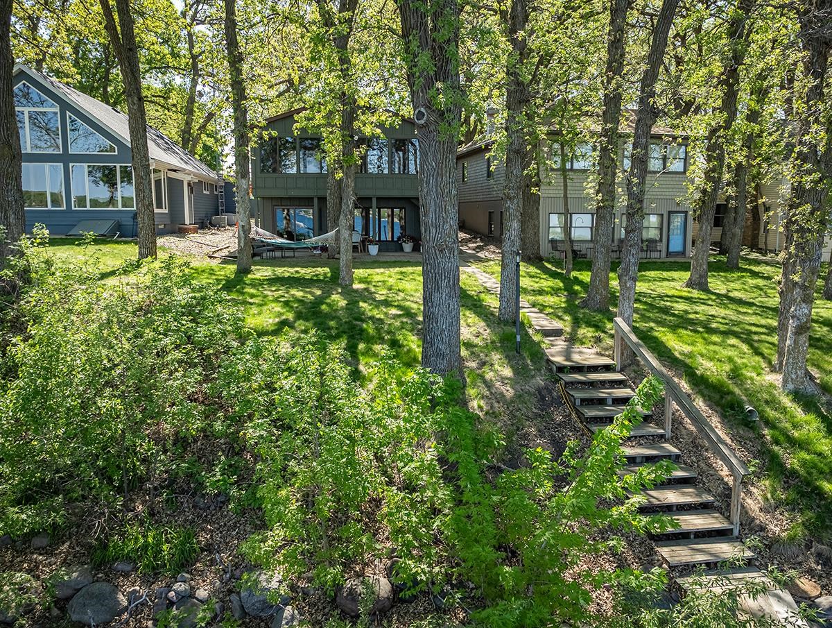 MLS #250585
