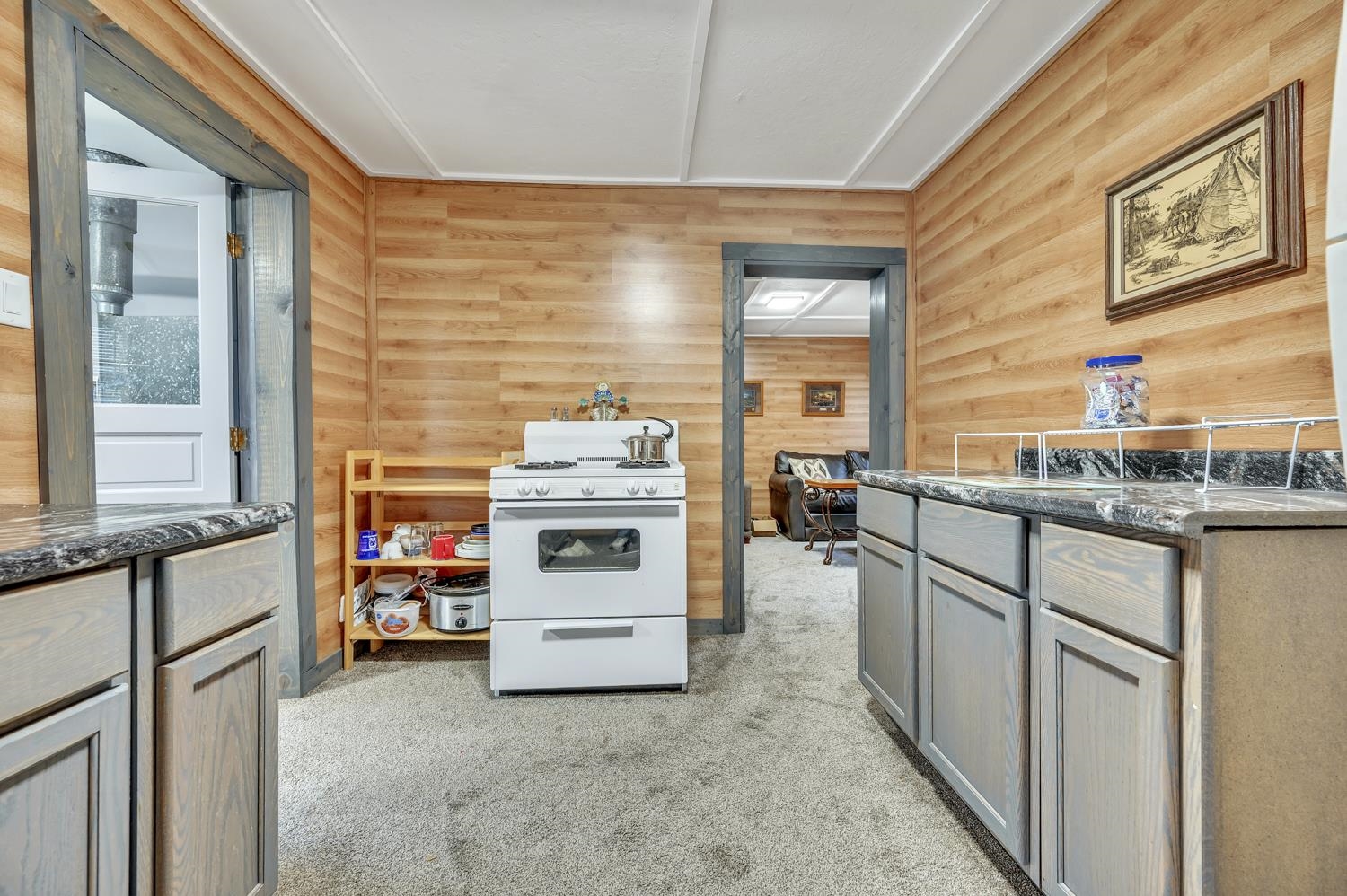 MLS #250588