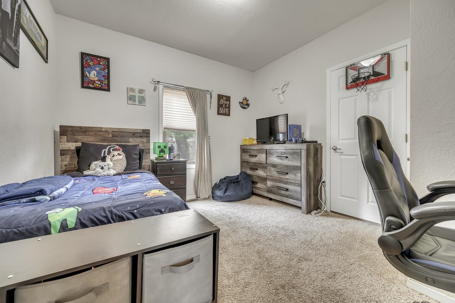 MLS #250603