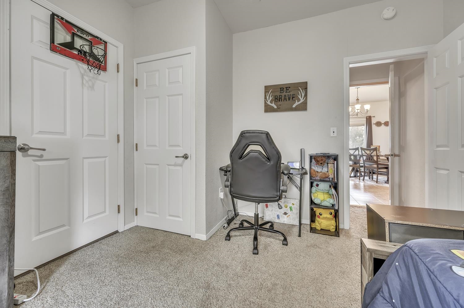 MLS #250603