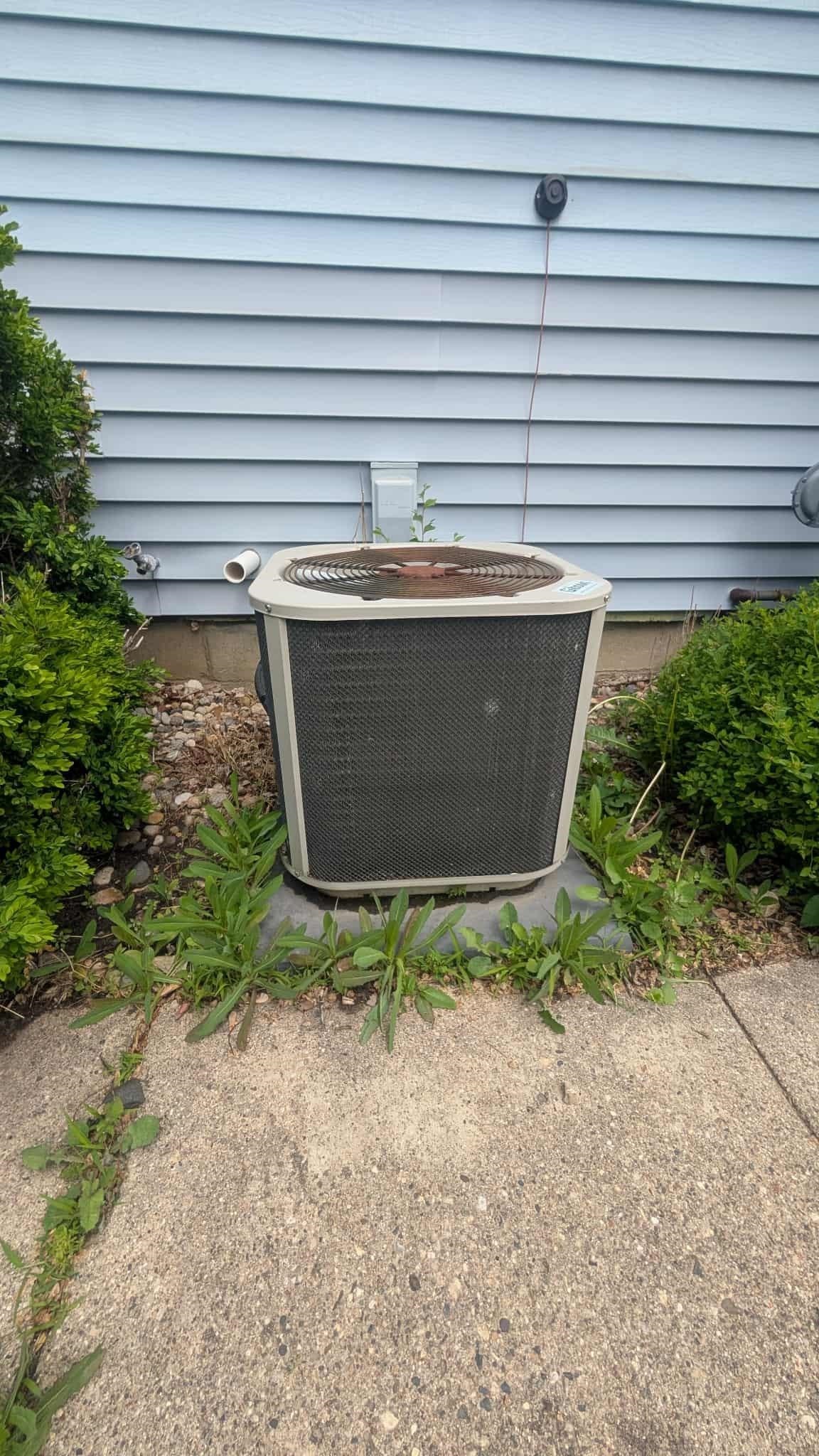 MLS #250609