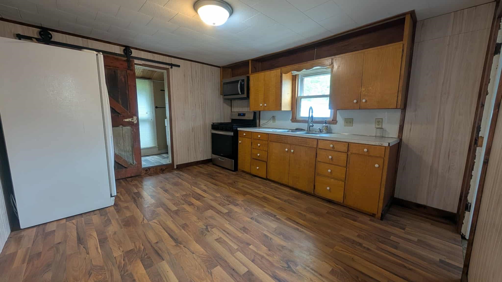 MLS #250609