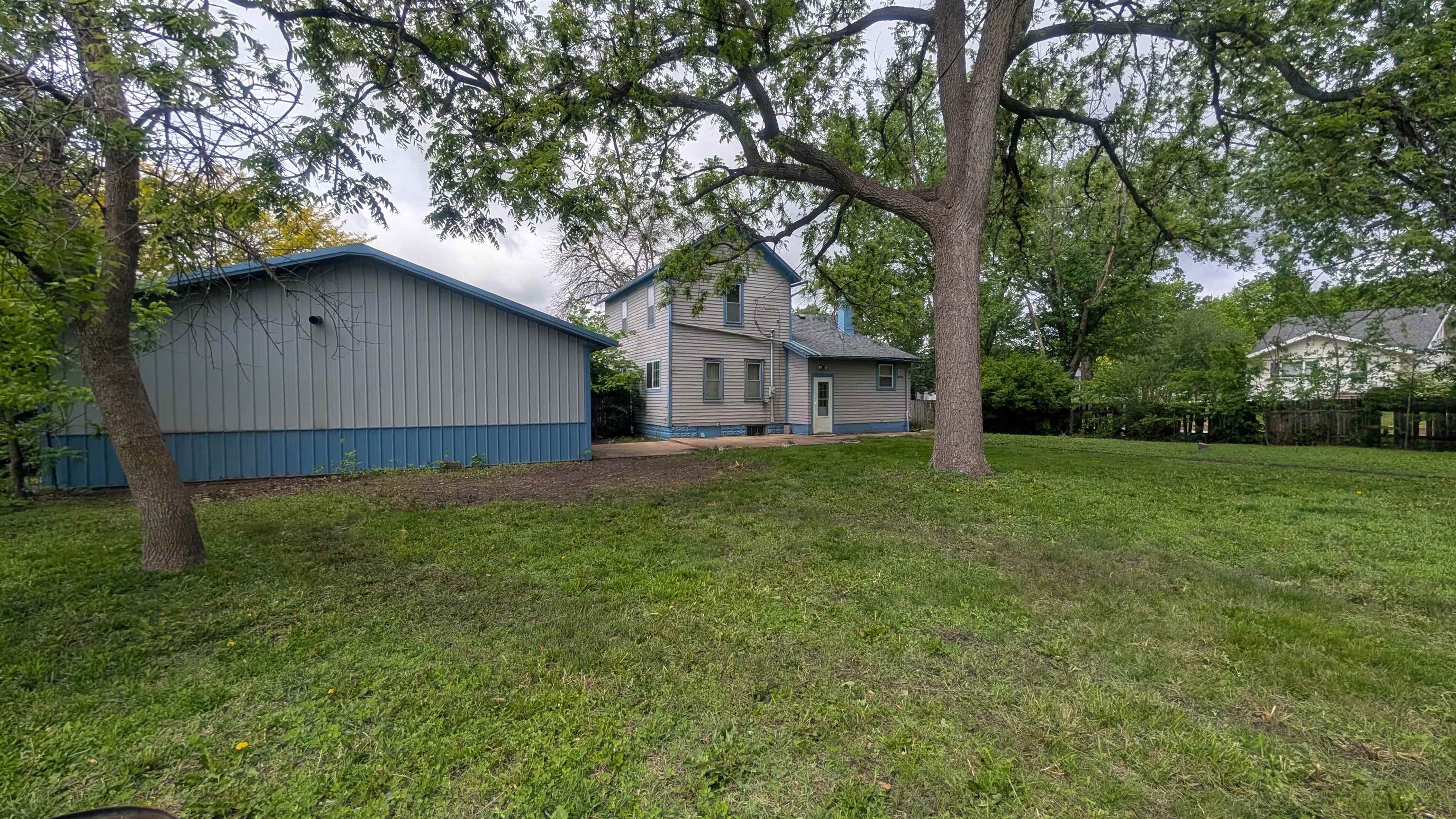 MLS #250610