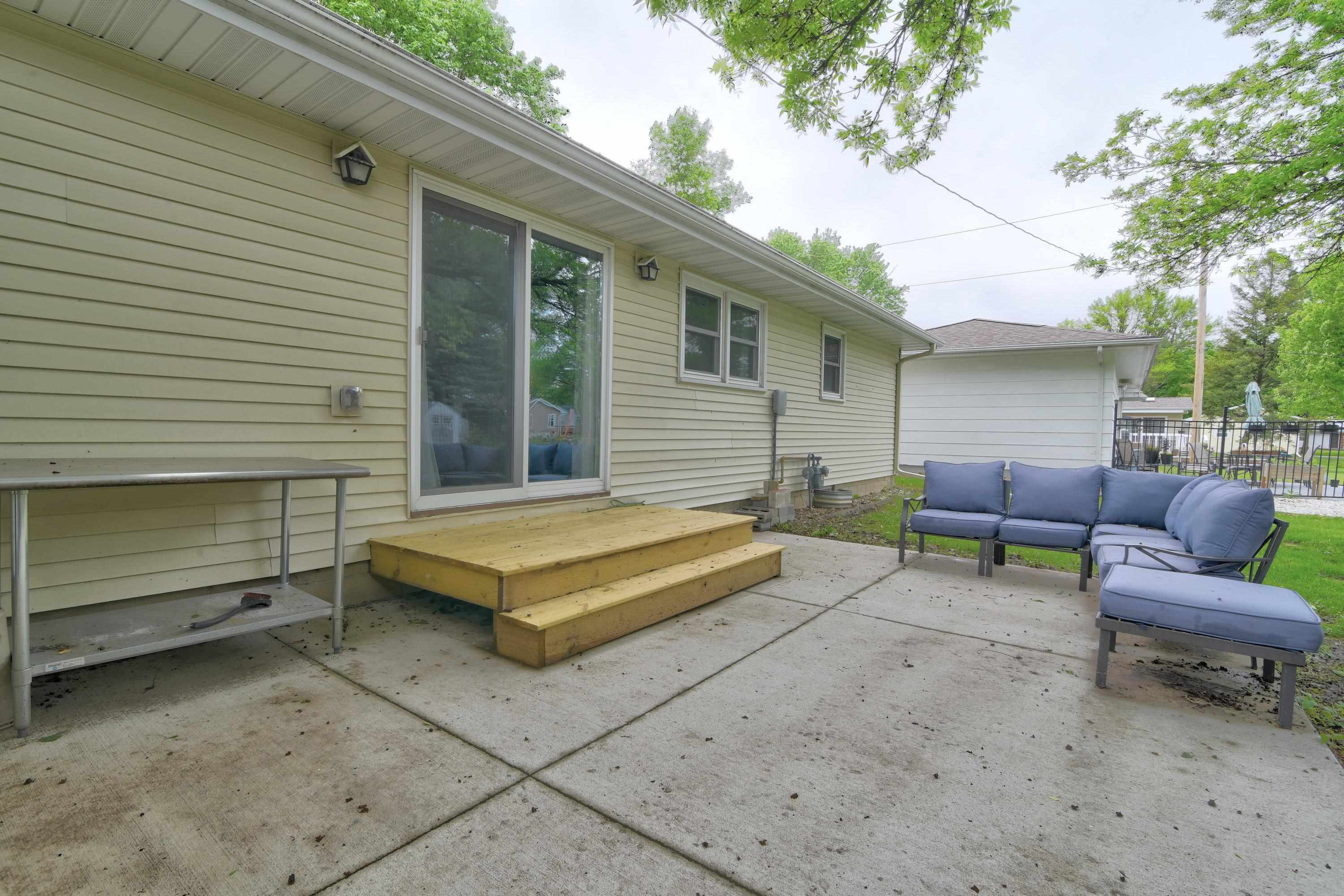 MLS #250611