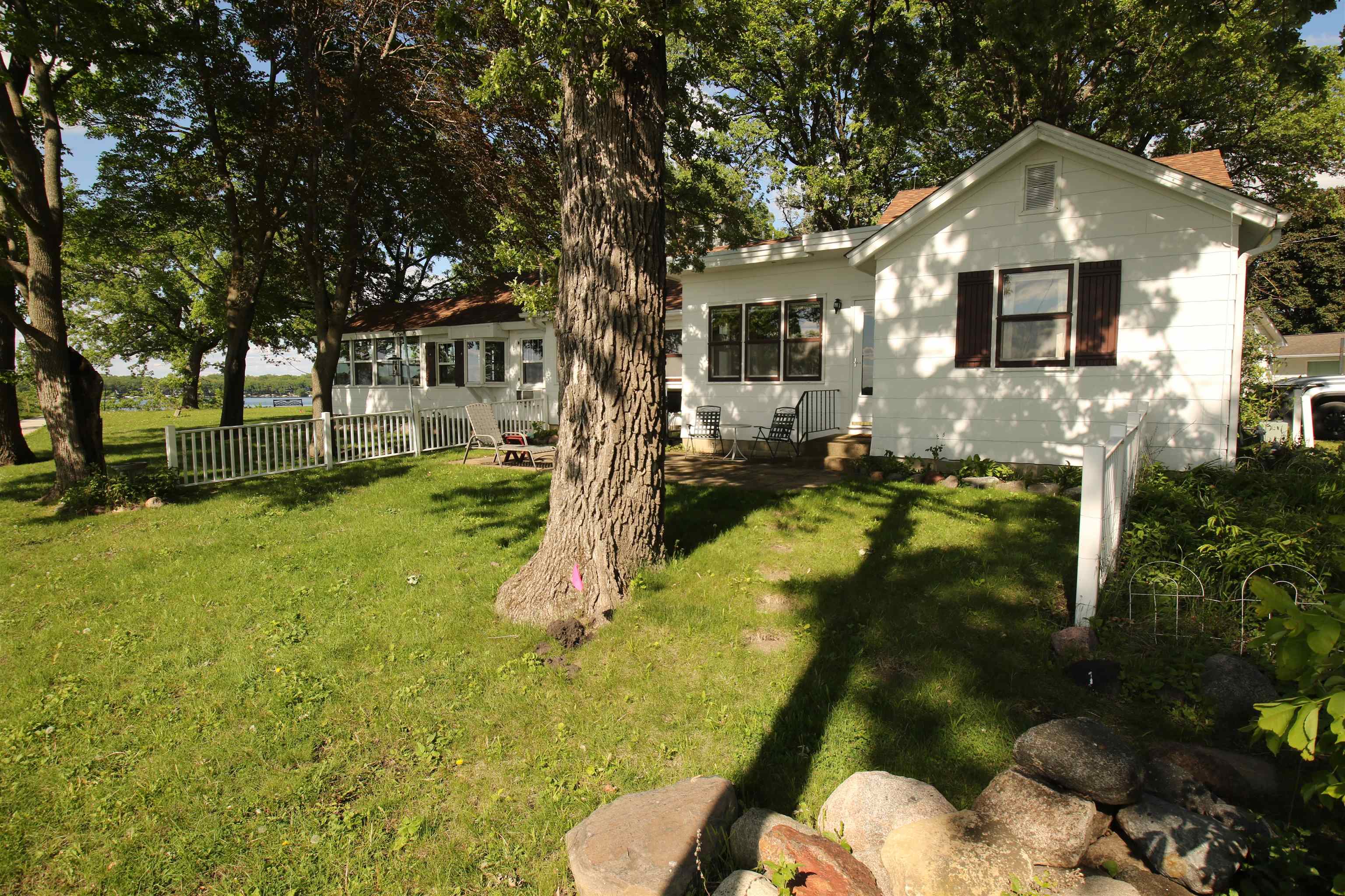 162 Pillsbury Point, Arnolds Park, IA 51331 