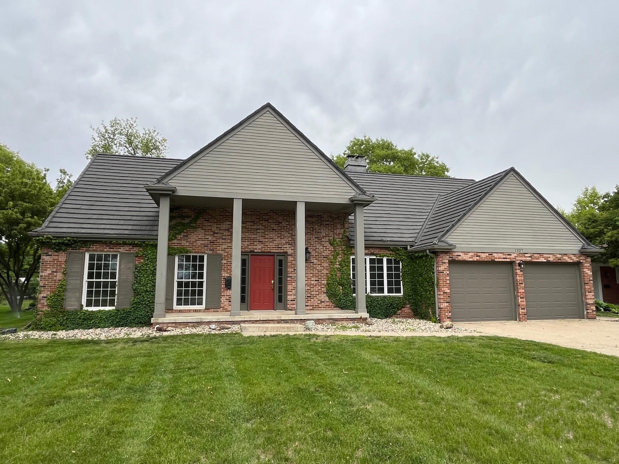 1227 4th Street, Spencer, IA 51301 