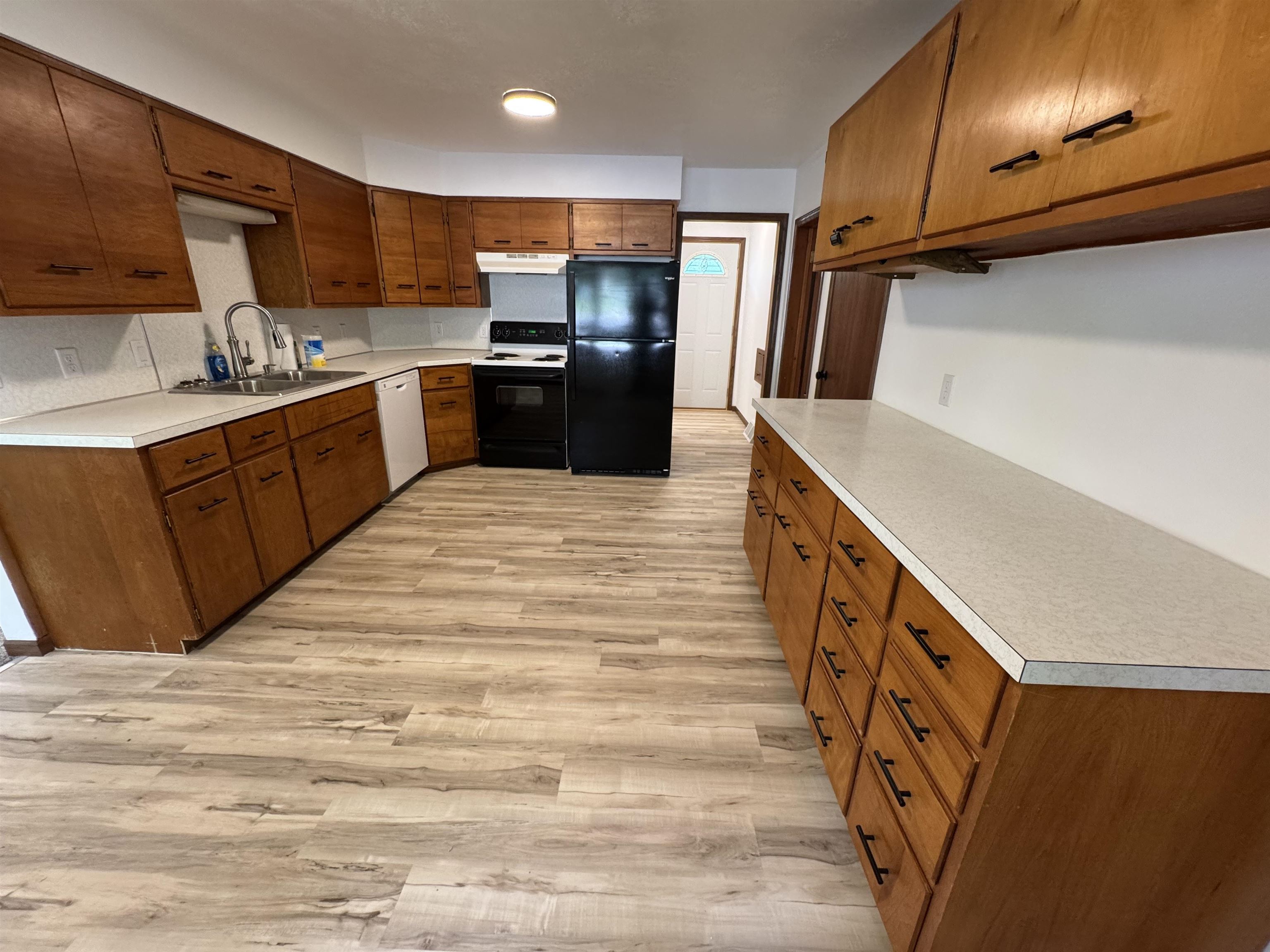 MLS #250628