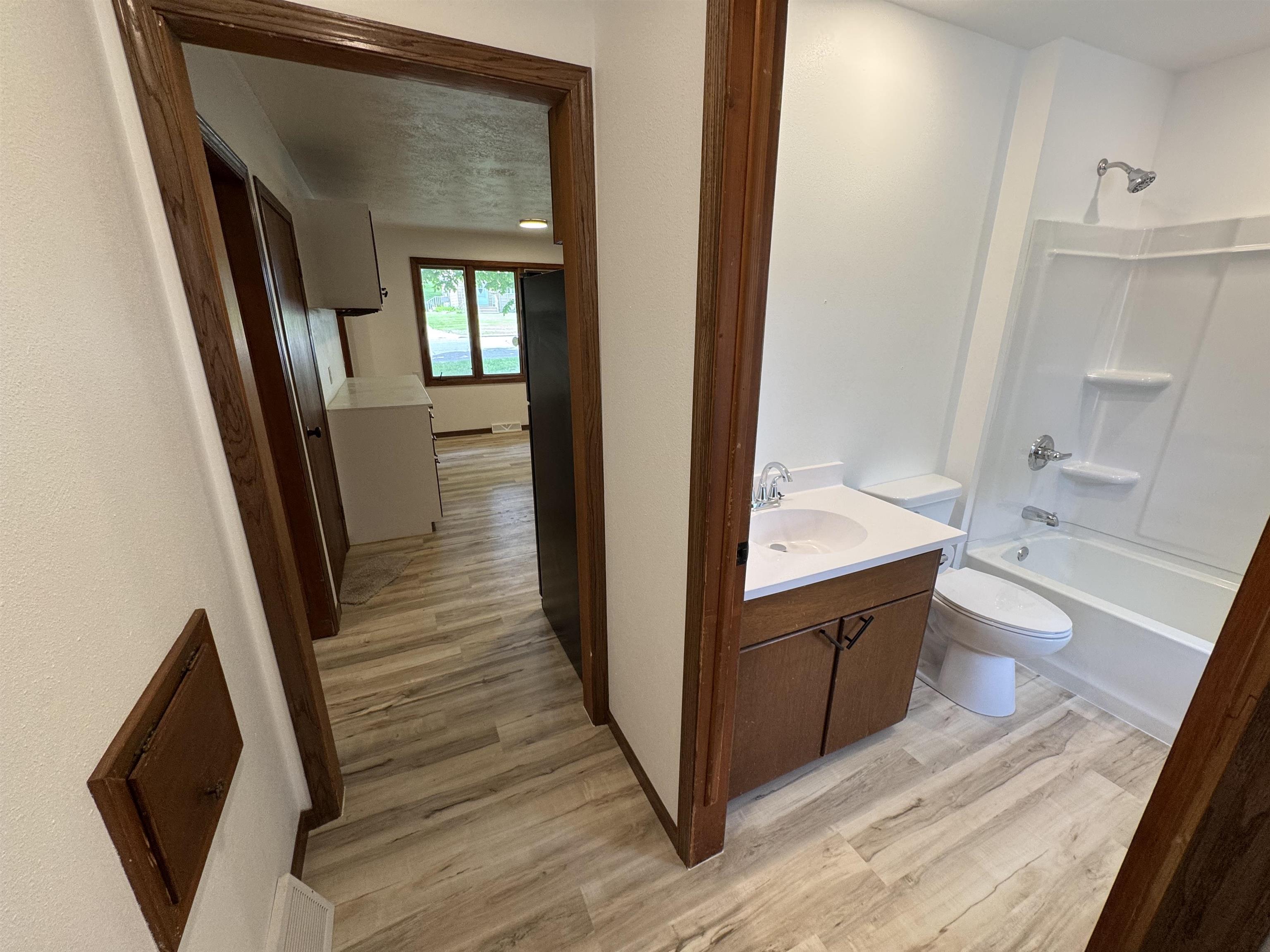 MLS #250628